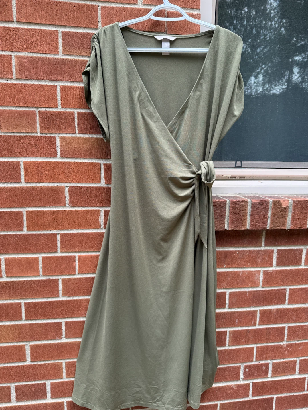 Classy olive green dress - photo 2