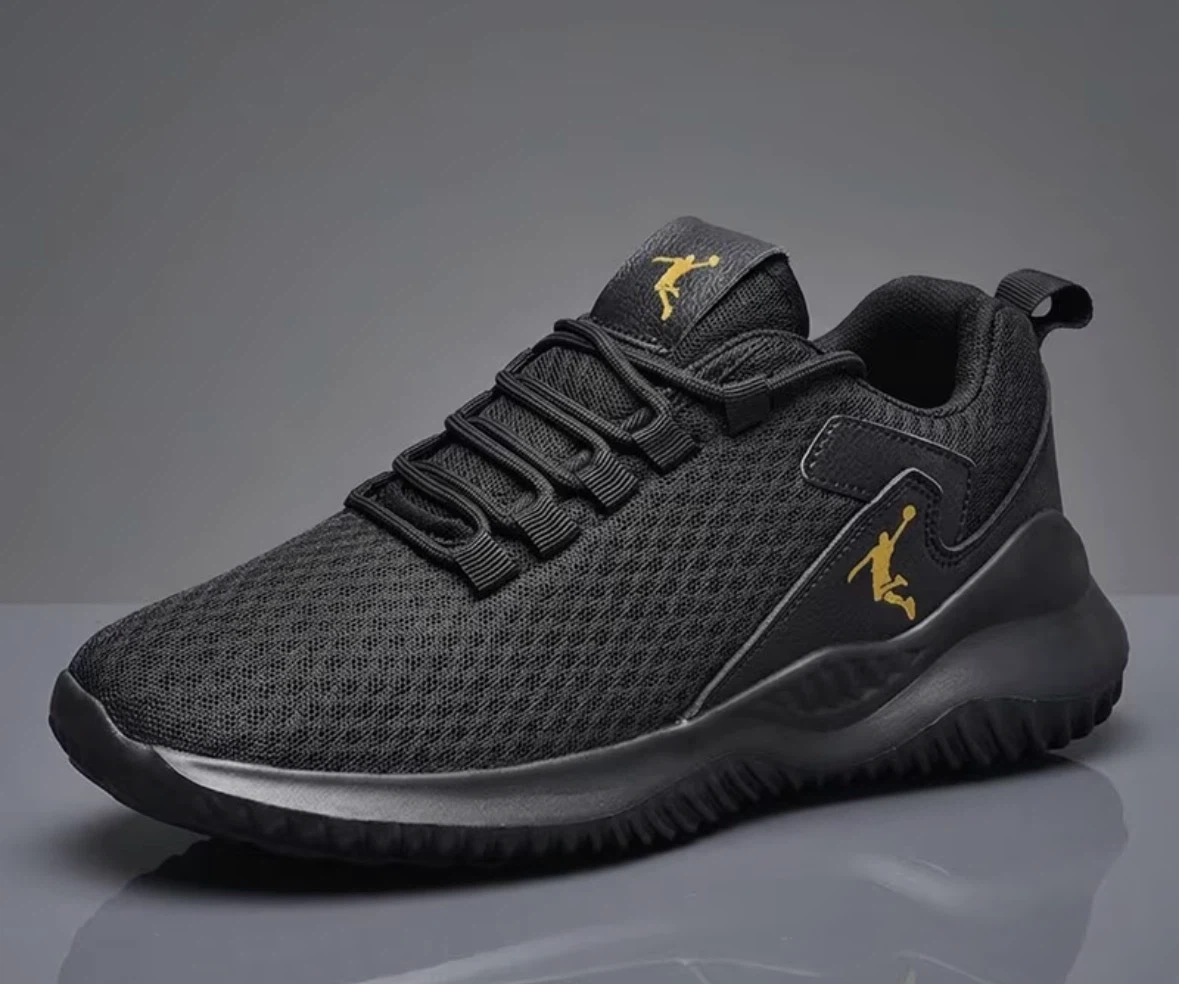 Black Basketball Shoes