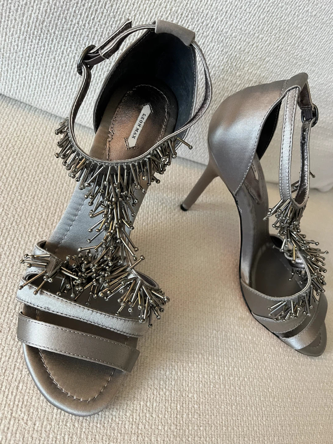 LEON MAX Metallic Gray T-Strap Heels Size 8.5M