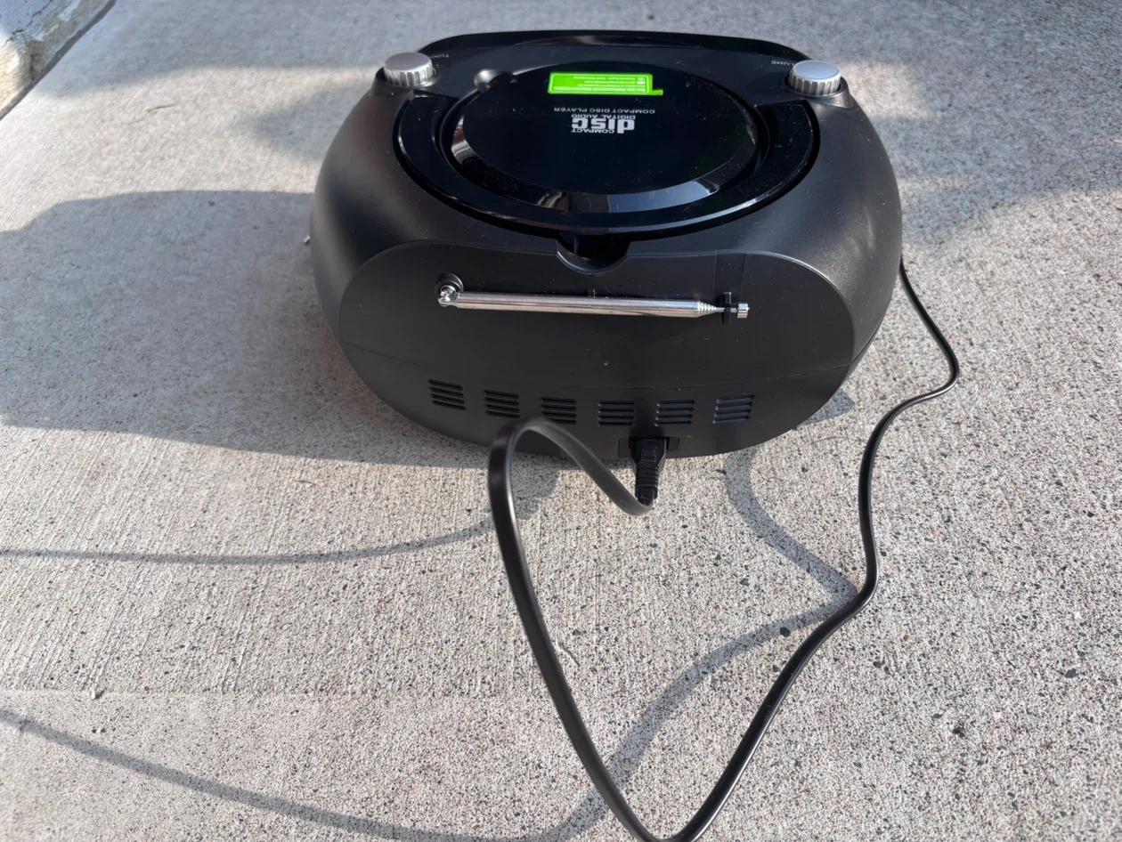 MEGATEK Portable CD Player with Bluetooth - photo 4