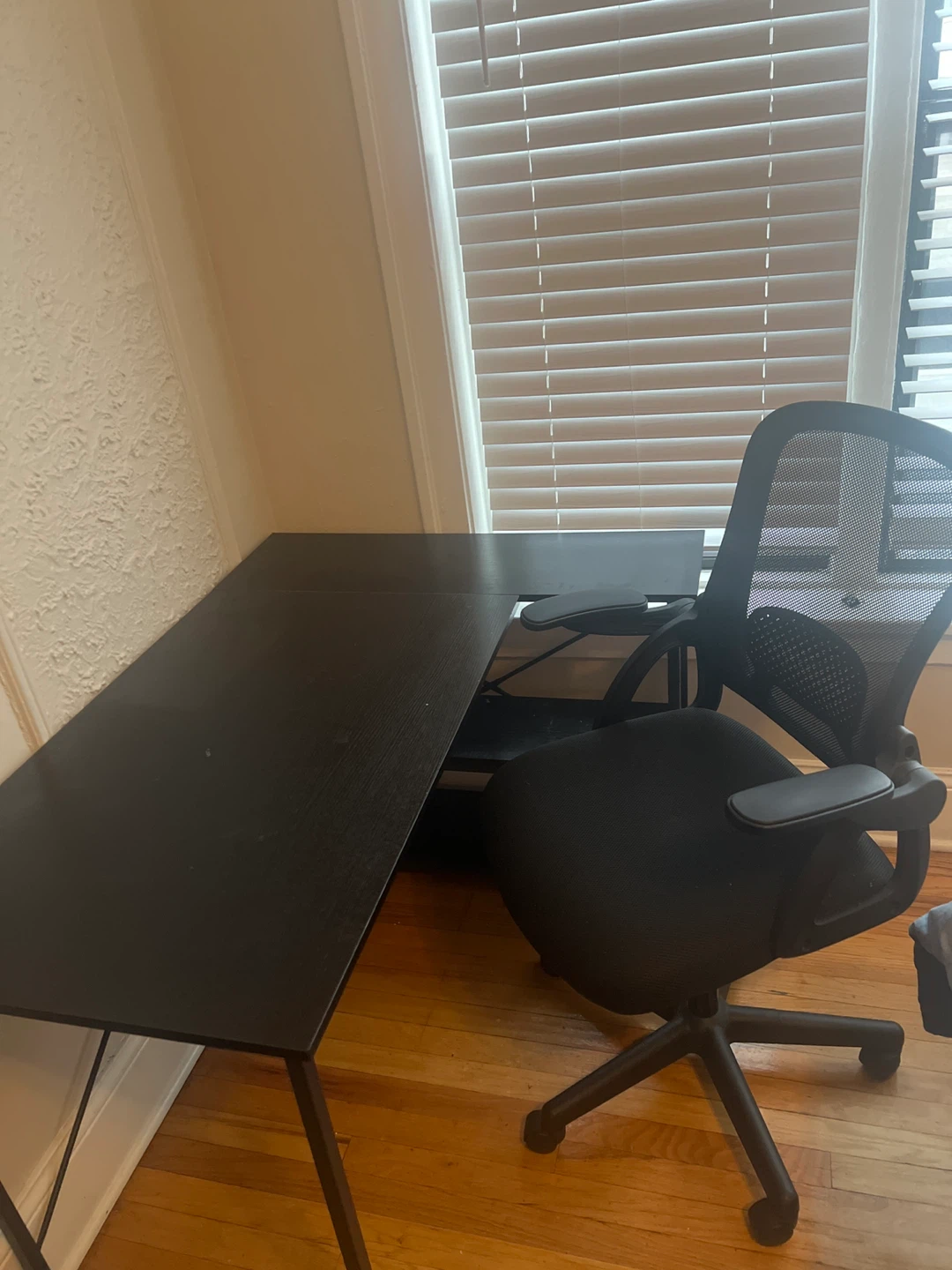 Black Metal Frame Desk with Shelving & Office Chair - photo 2