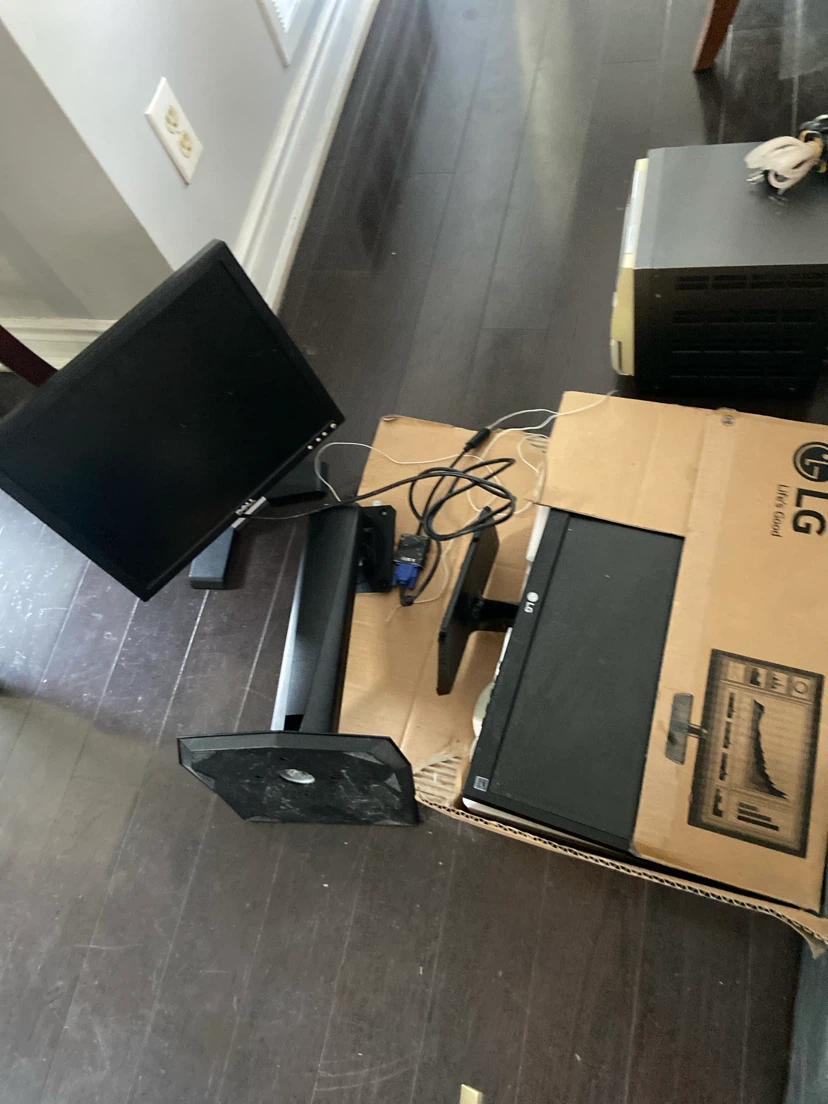 Dell and LG Computer Monitors (2)
