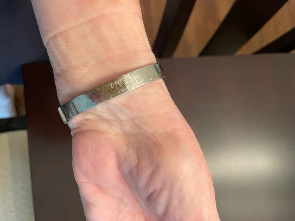 Silver-Tone Bracelet with Baguette Crystals - photo 2