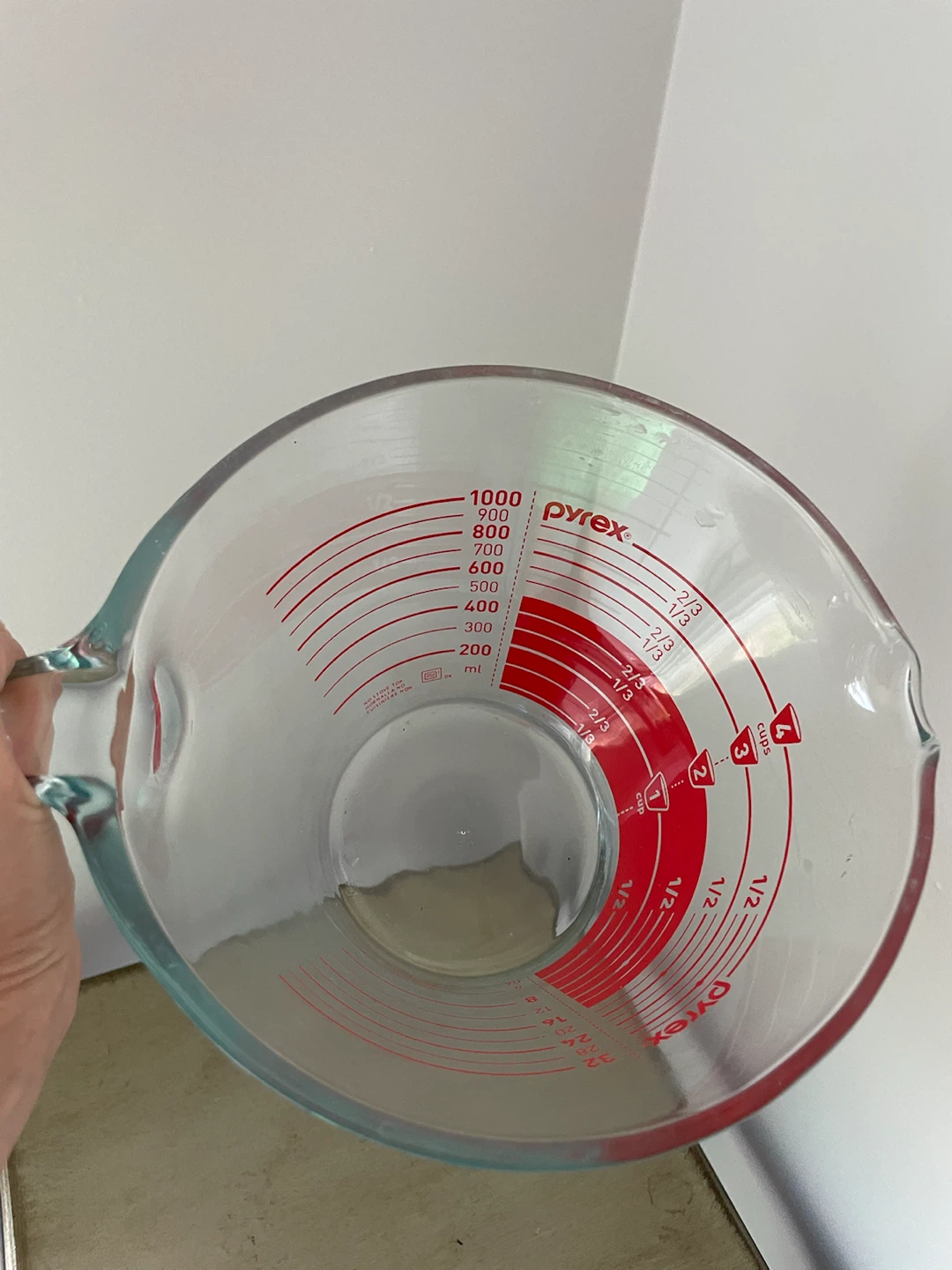 NEW! Pyrex Glass Measuring Cup with Red Lid 1000ml - photo 2