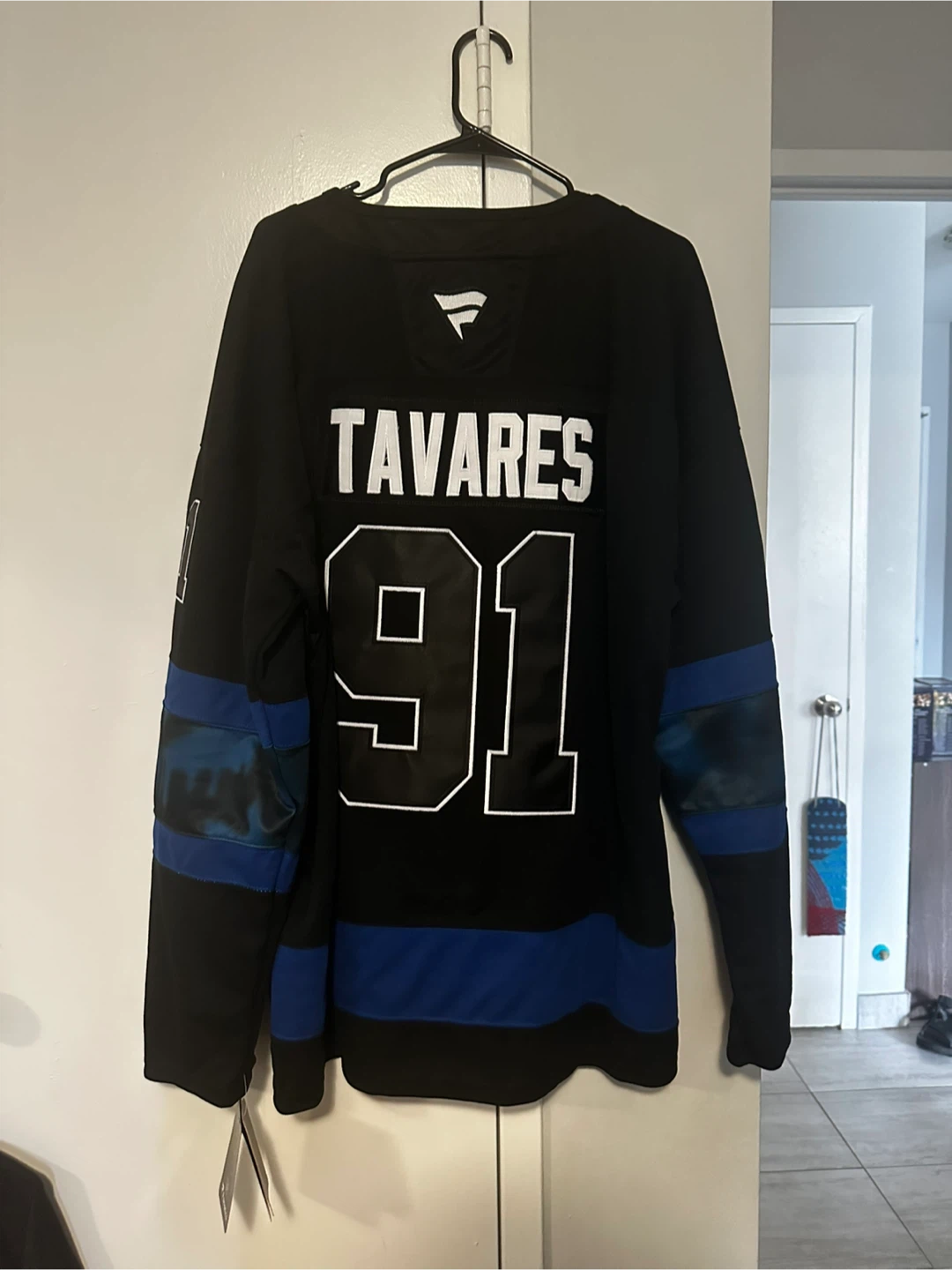BRAND NEW Toronto Maple Leafs Tavares #91 Fanatics Jersey - photo 2