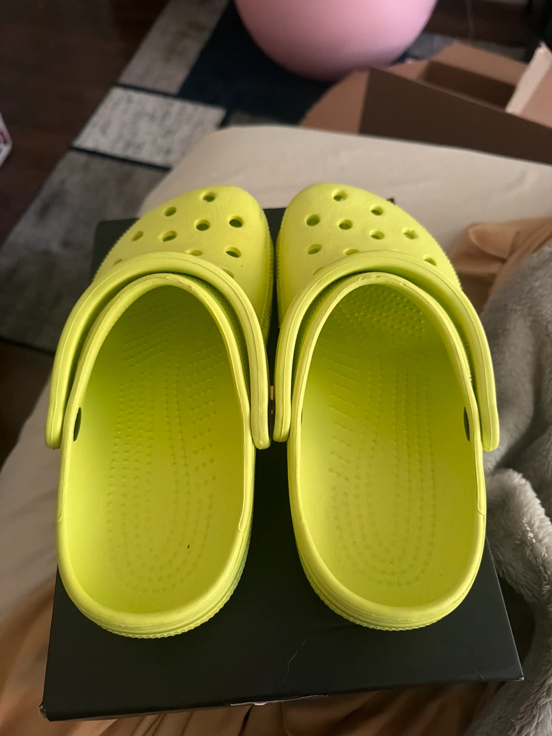 Crocs Clog Shoes Green Size 4/6 - photo 3