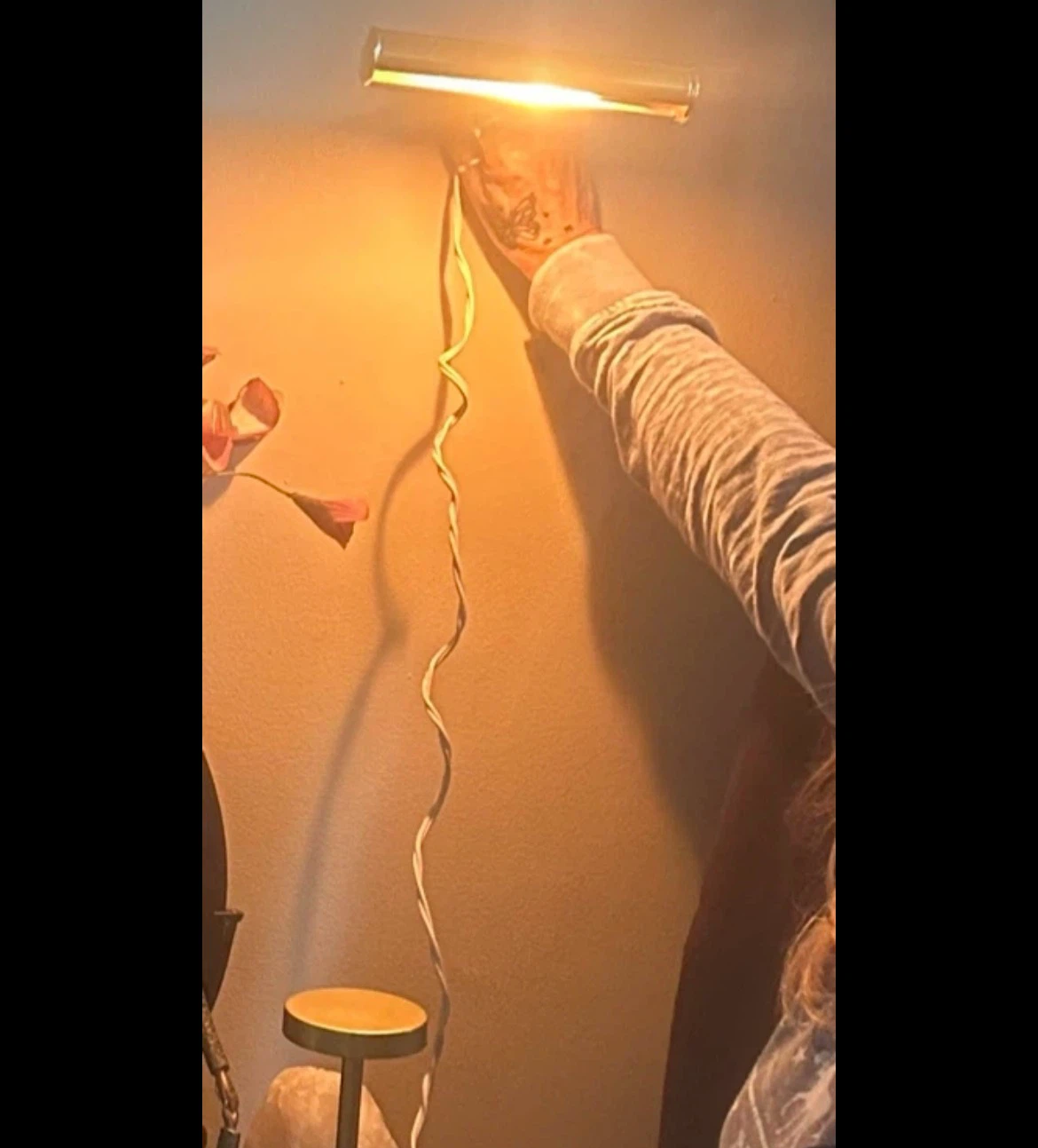 Gold Picture Light Fixture - photo 2