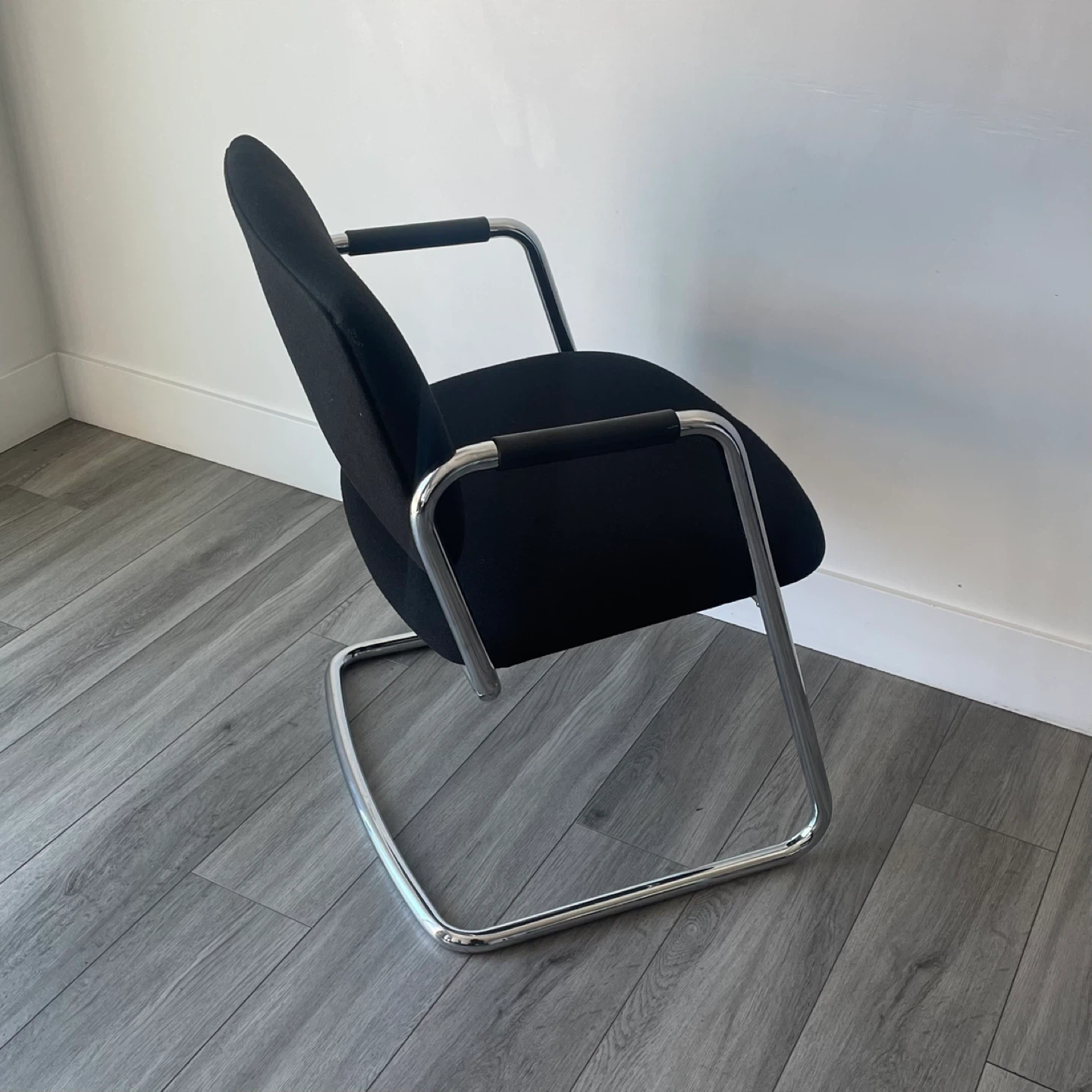 Office Chair - photo 4