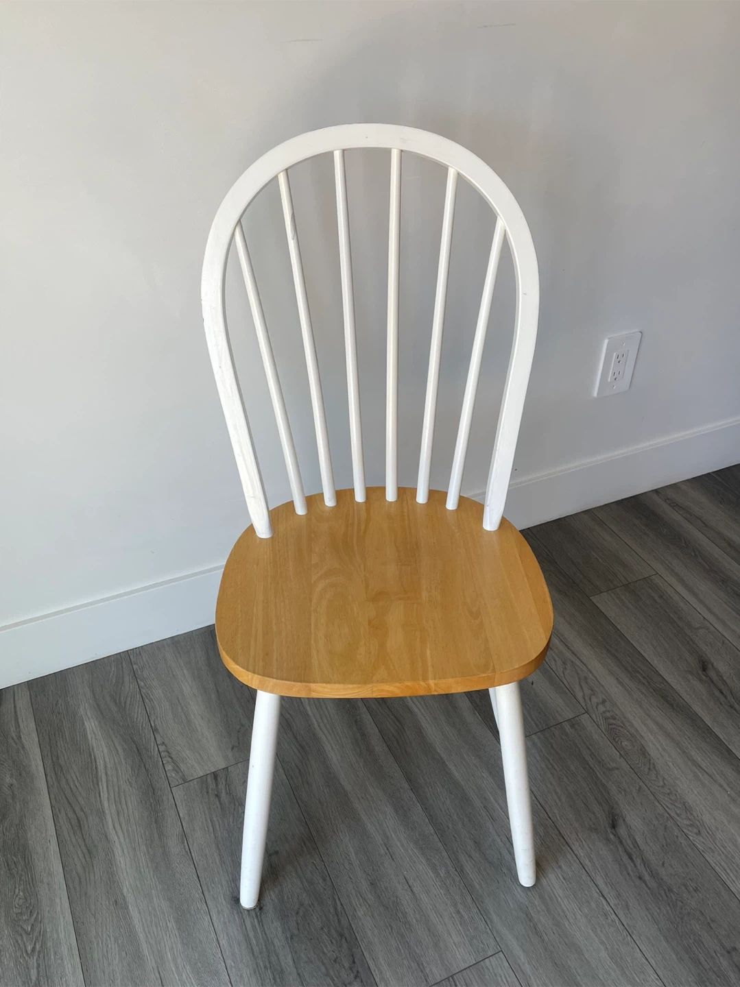 Wooden Chair - photo 2