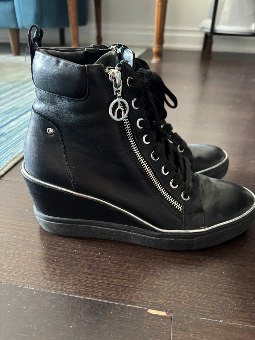 Black Wedge Fashion Sneakers - Wishbone Brand - photo 2