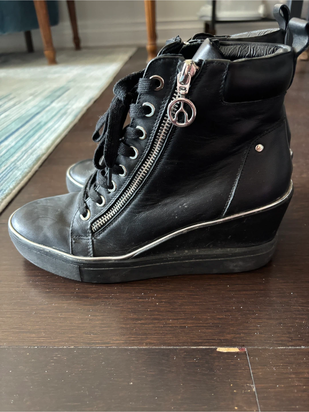 Black Wedge Fashion Sneakers - Wishbone Brand - photo 4