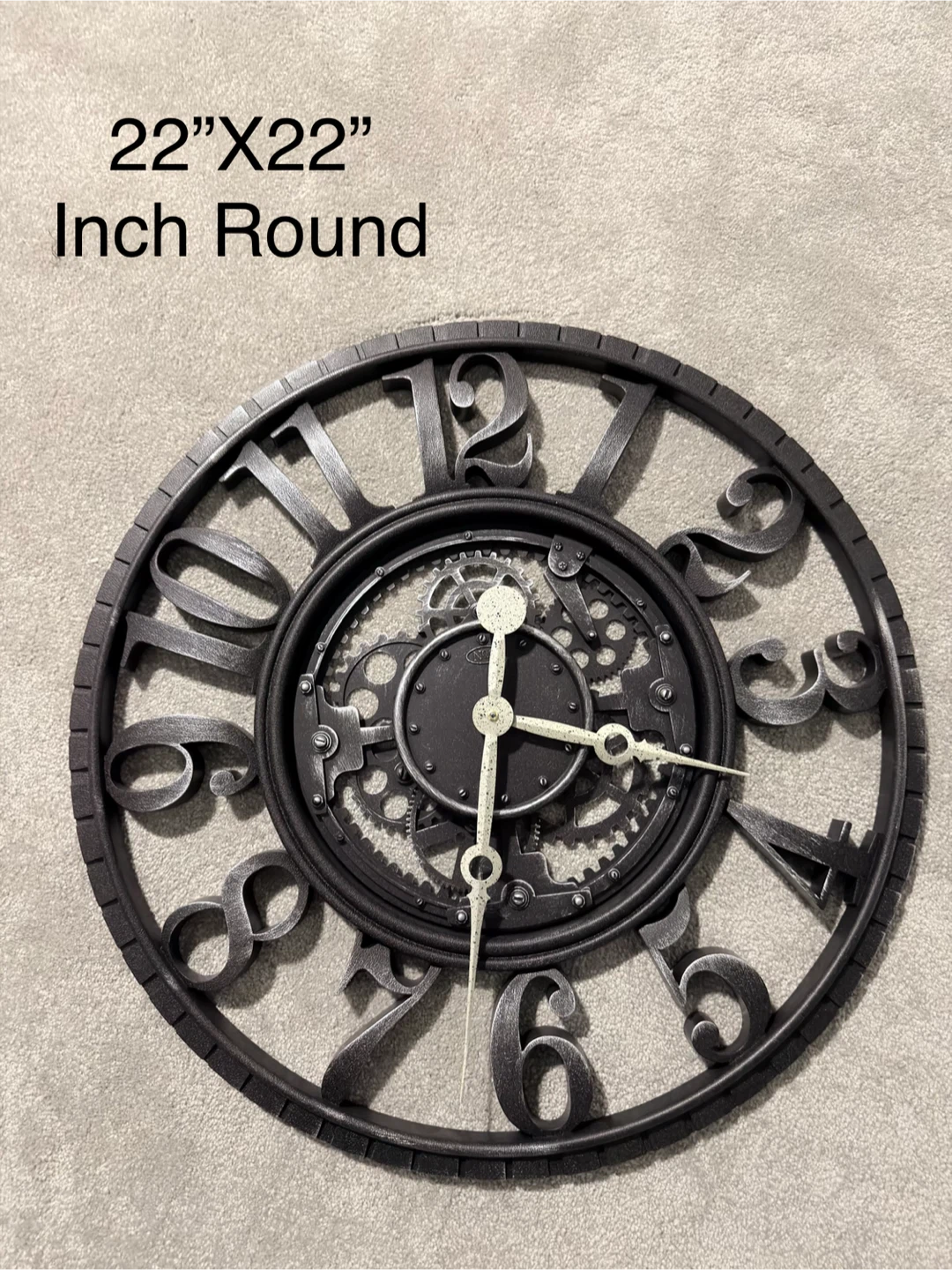 22-23 Inch Round Wall Clock
