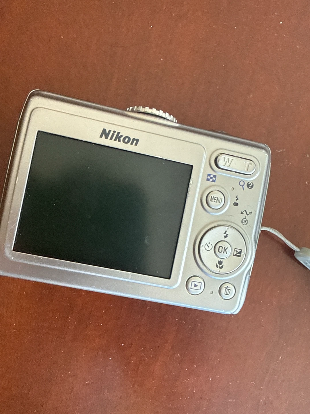 Nikon COOLPIX P4 VR Digital Camera - photo 2