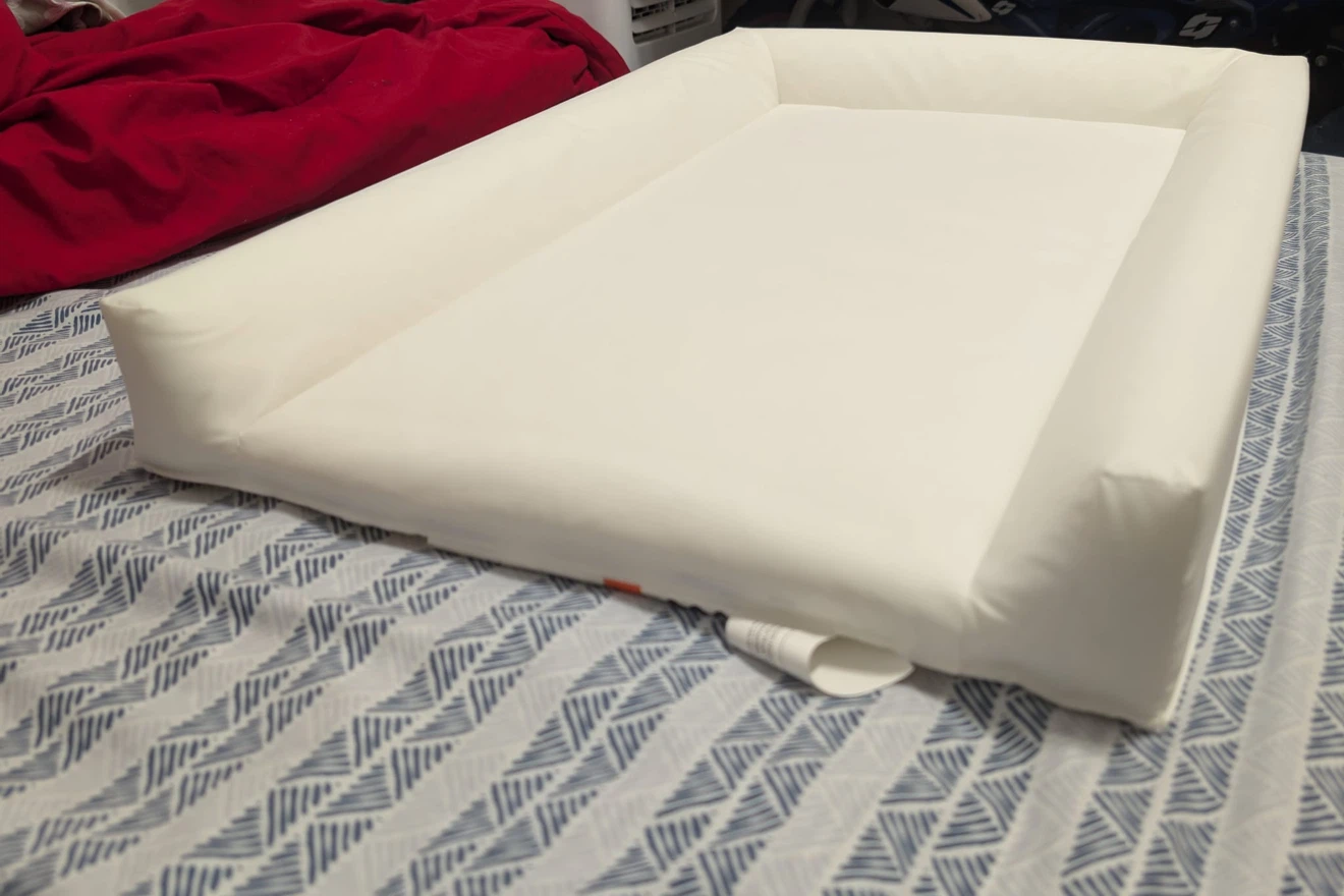 White Changing Pad with Raised Sides