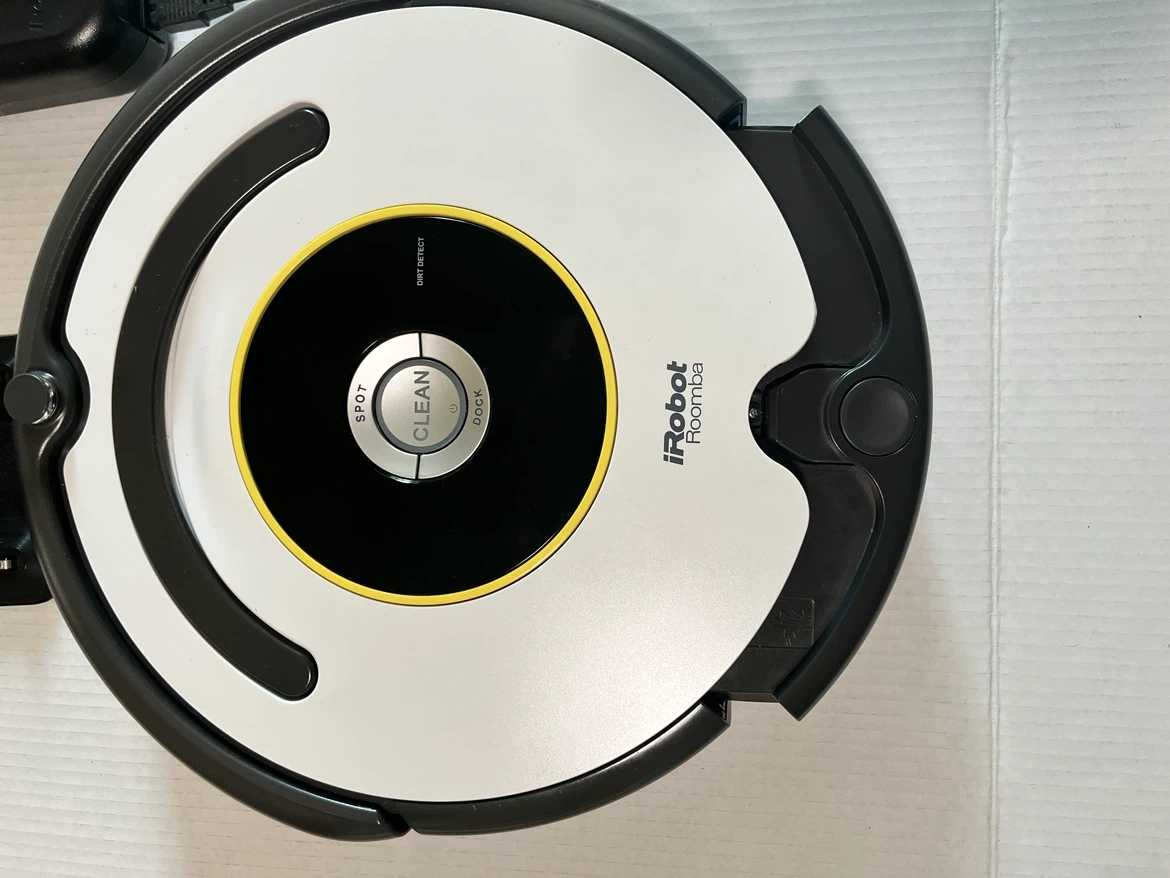 iRobot Roomba Robotic Vacuum Cleaner with Dock and Power Adapter