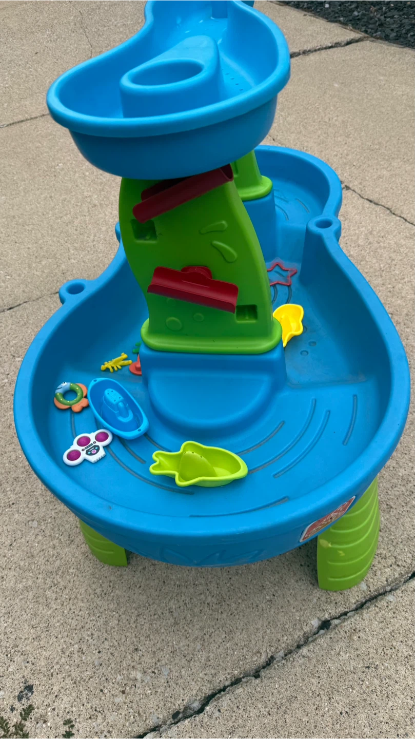Step2 Water Play Table with Accessories check more pictures - photo 4
