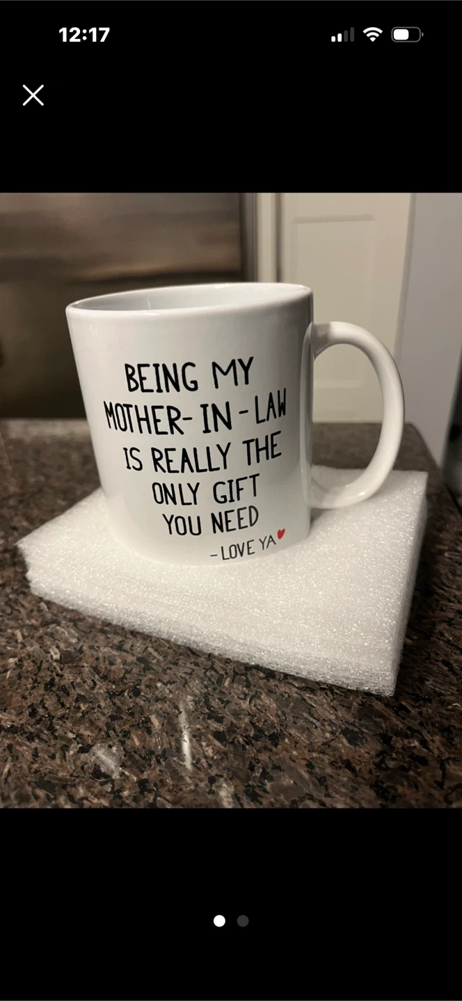 25 NIB SIL/MIL Boxed Mugs