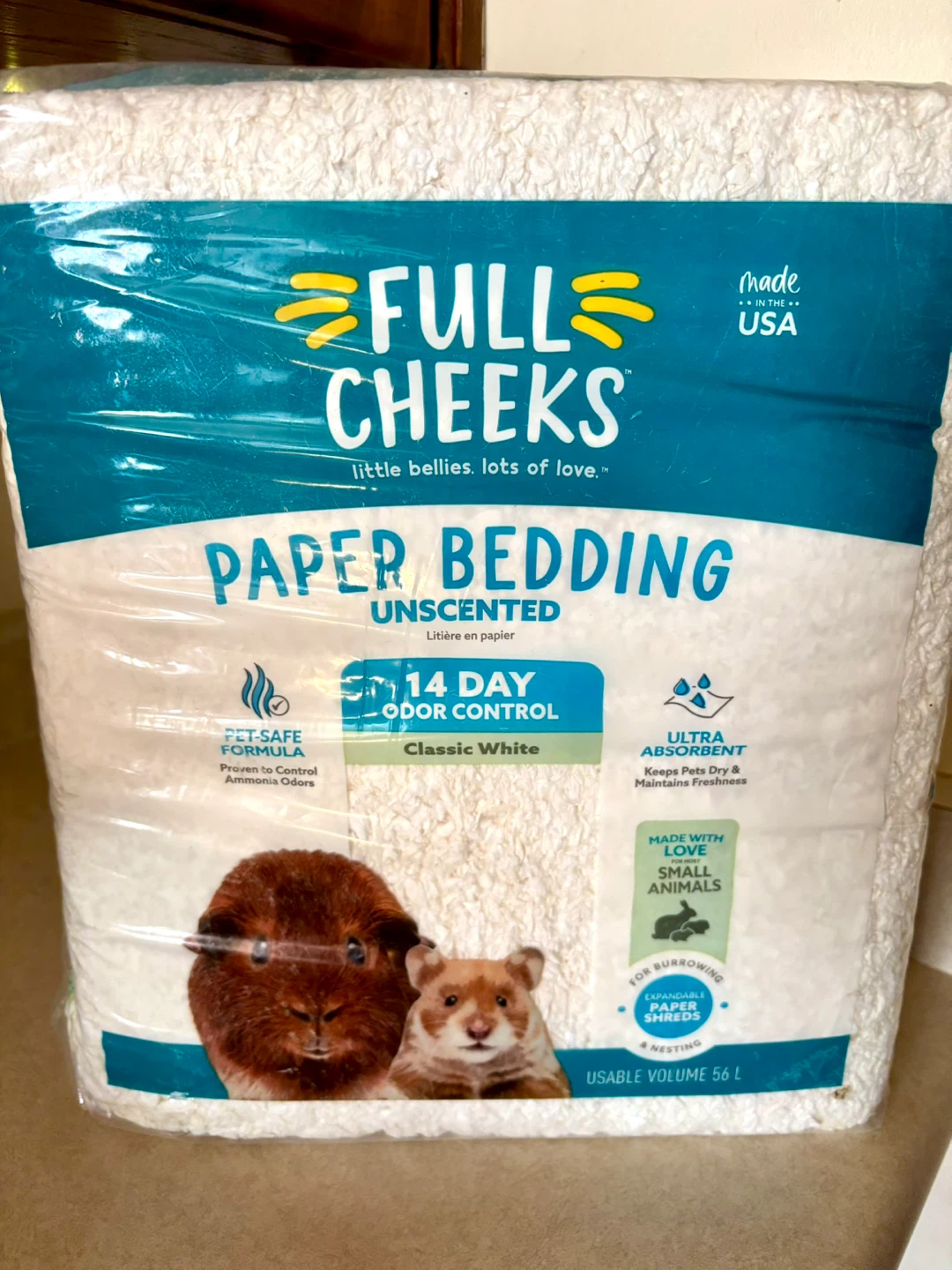 Full Cheeks Unscented Paper Bedding for Small Animals