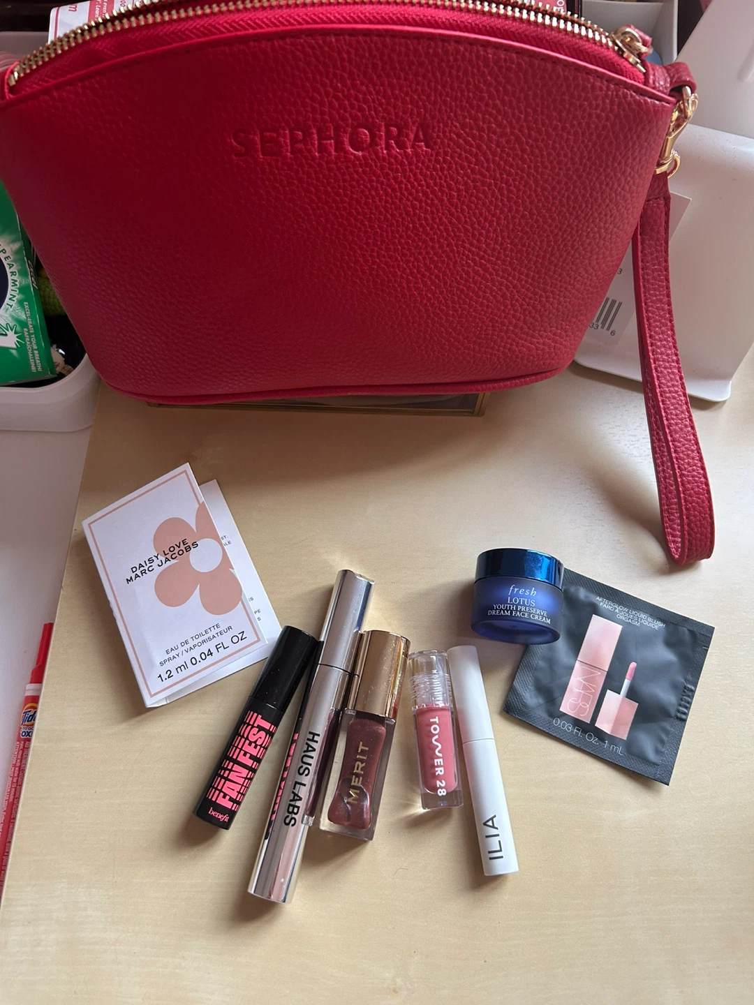 Makeup gift set with bag & box - photo 2