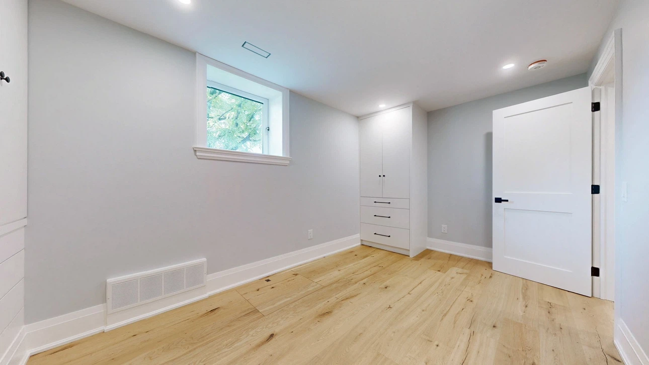 Private Room for Rent - photo 3