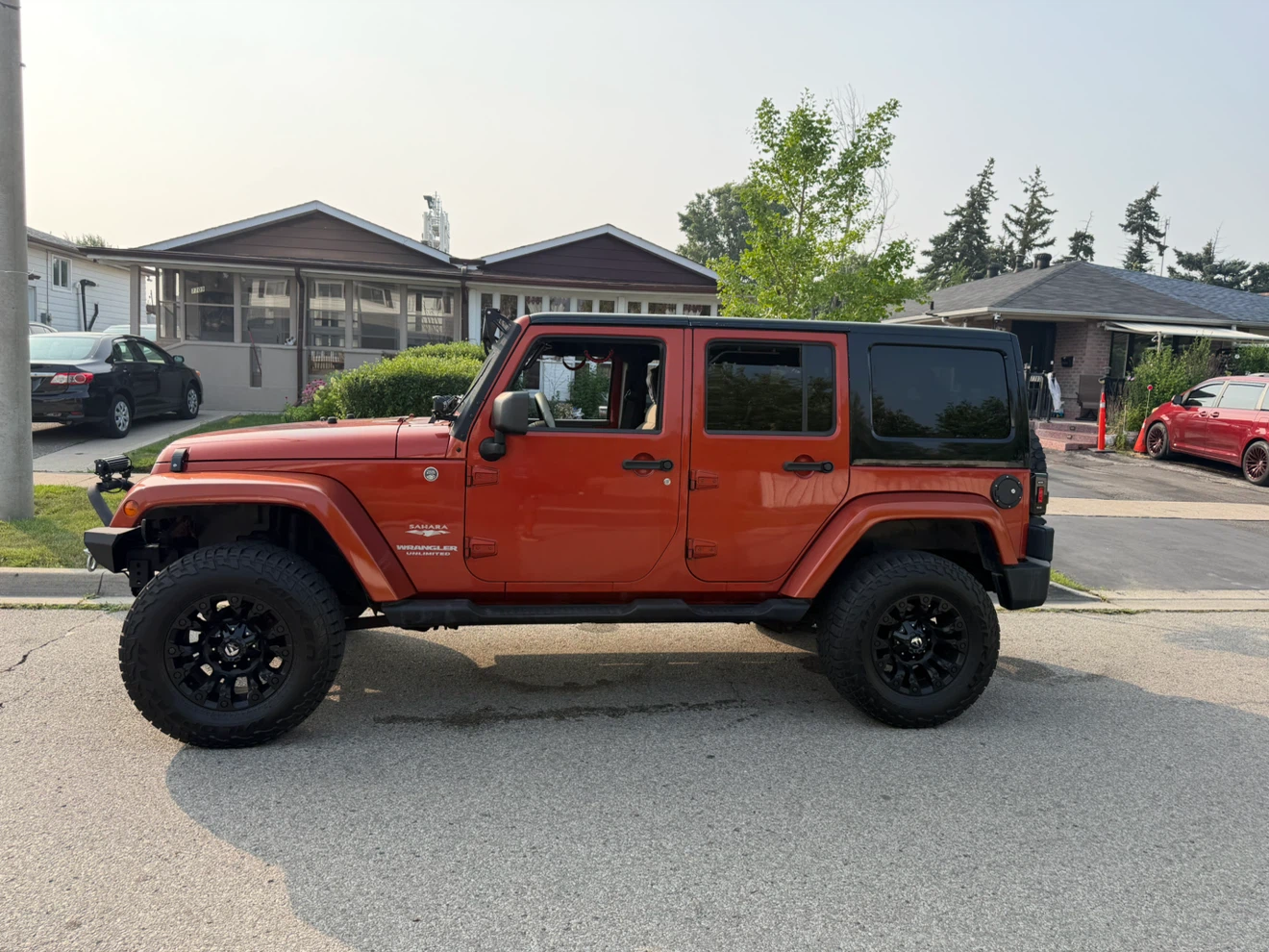 Jeep Wrangler Sahara 4x4 - photo 5