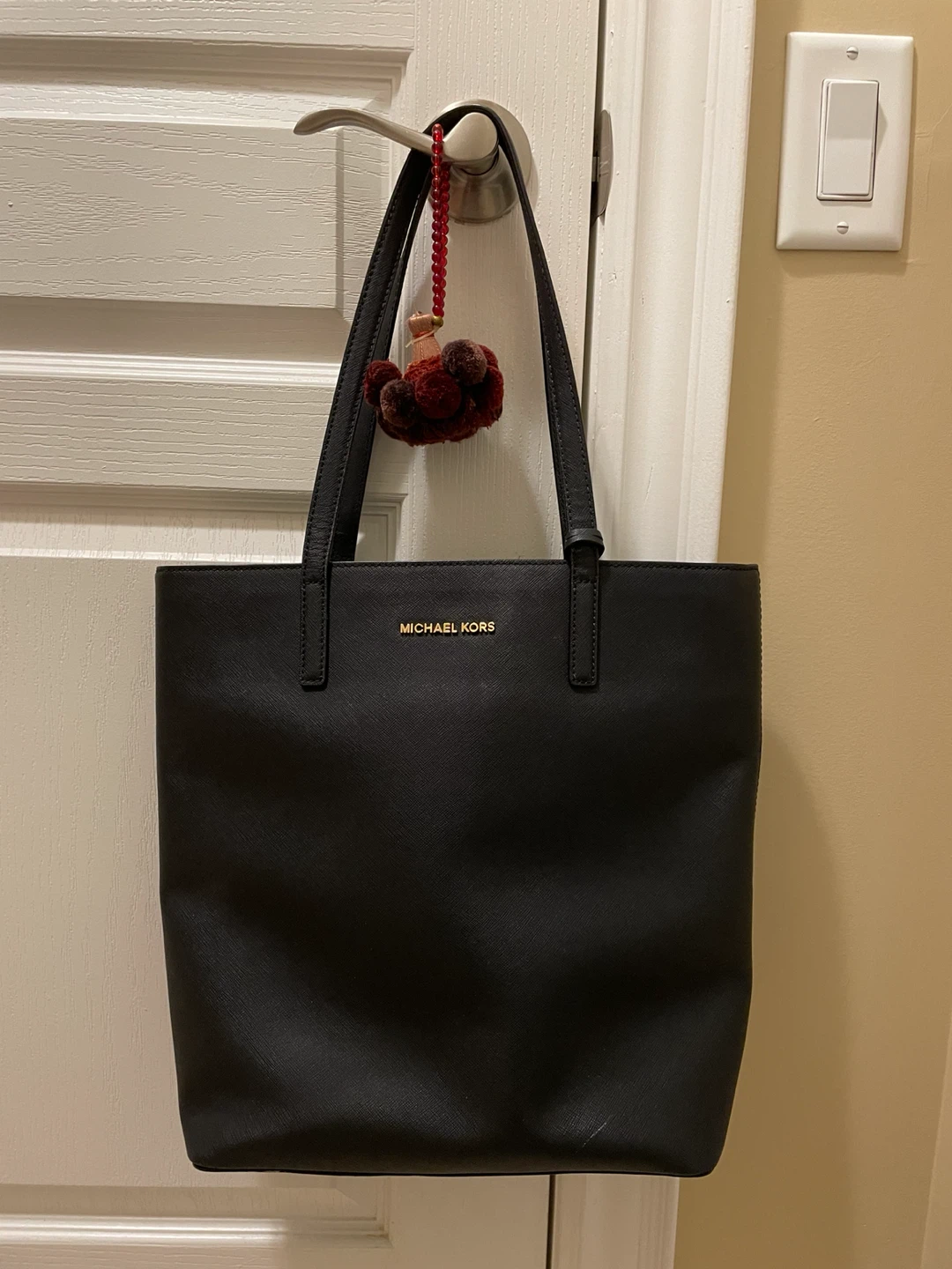 Michael Kors Black Tote Bag - photo 2