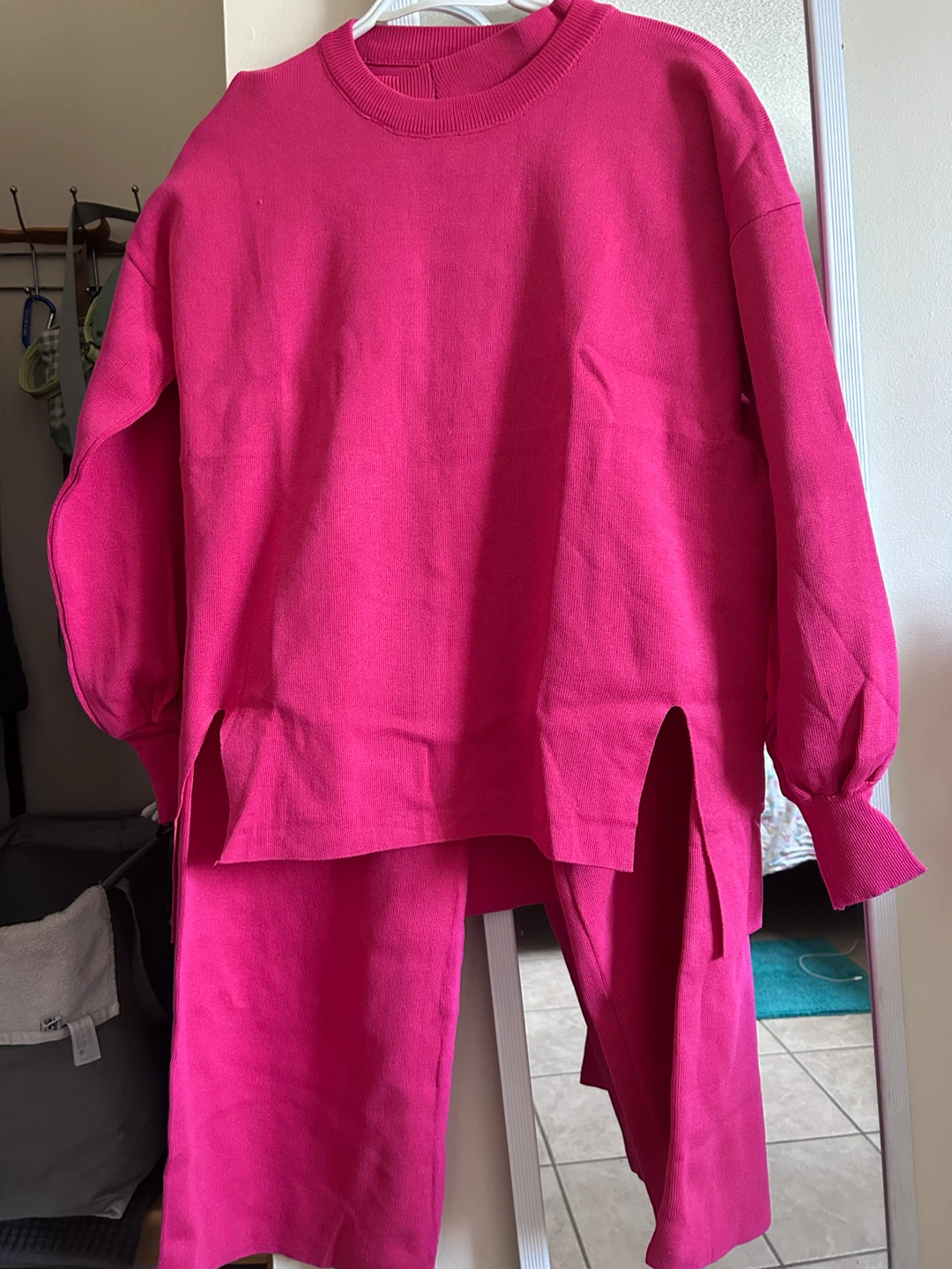 Women dressed - photo 2