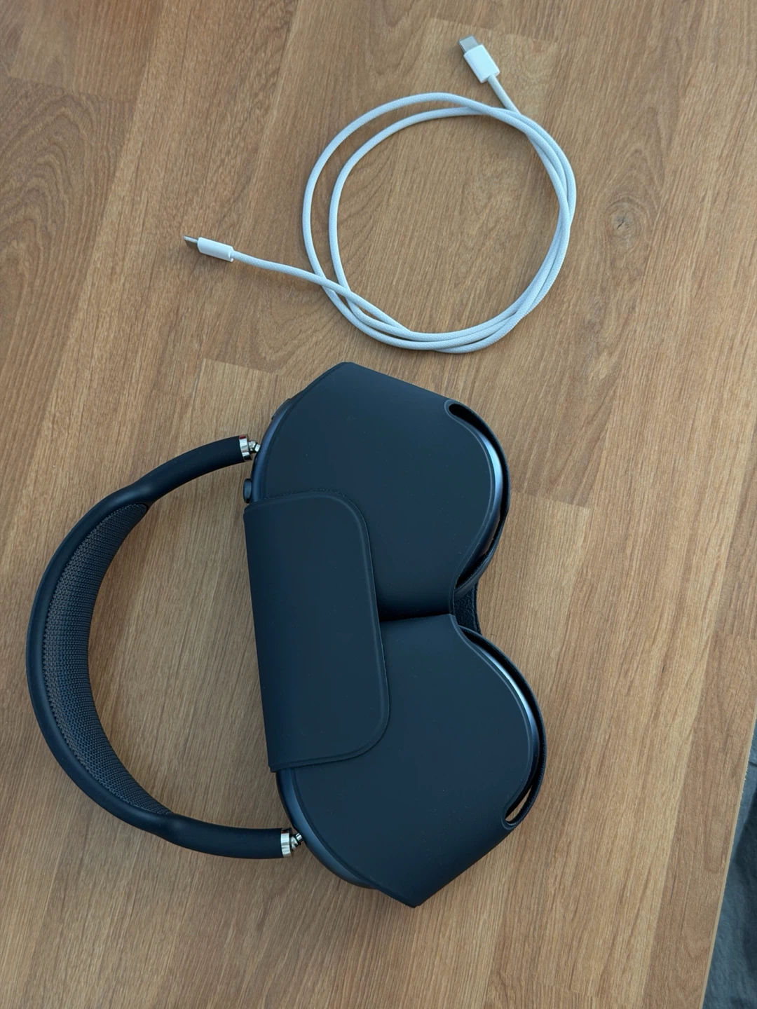 Apple AirPods Max Headphones - Midnight