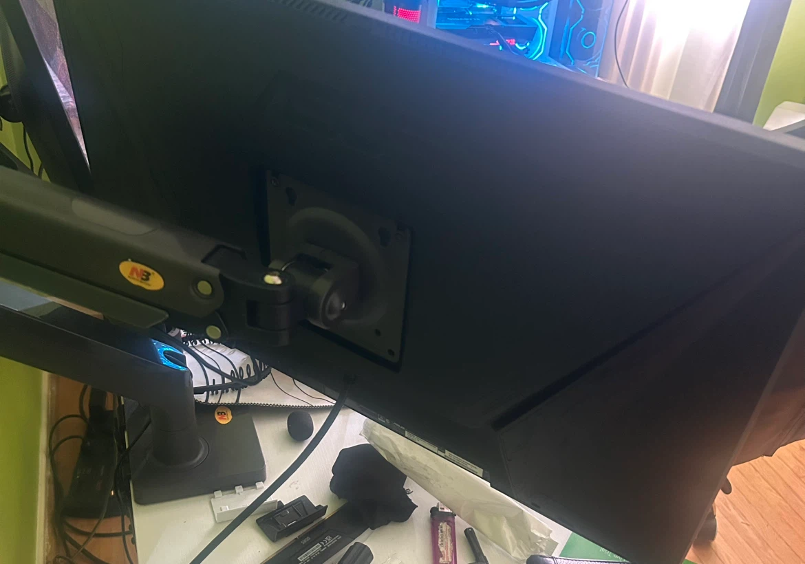 ASUS Monitor - photo 2