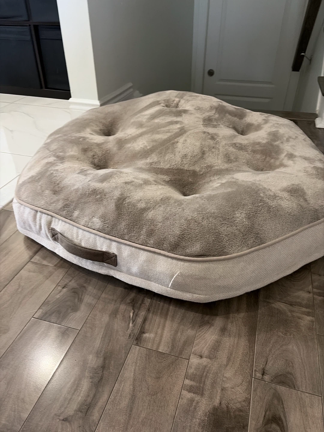 Kirkland Signature Pet Bed