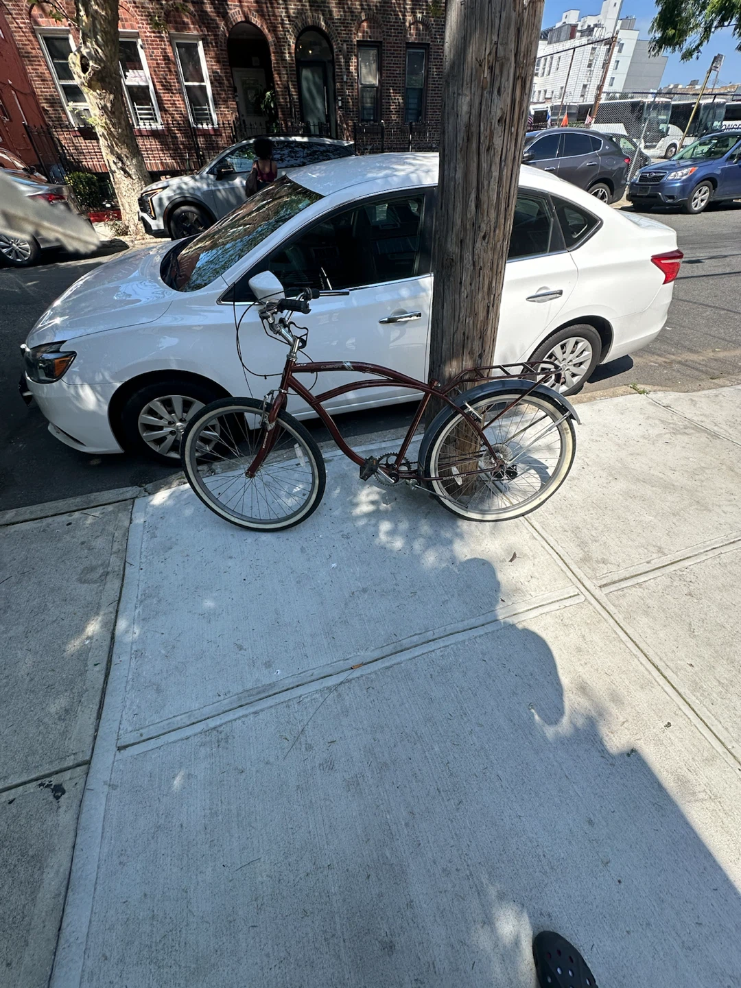 Schwinn Clairmont Beach Cruiser 7 speed 26” Bike - photo 3