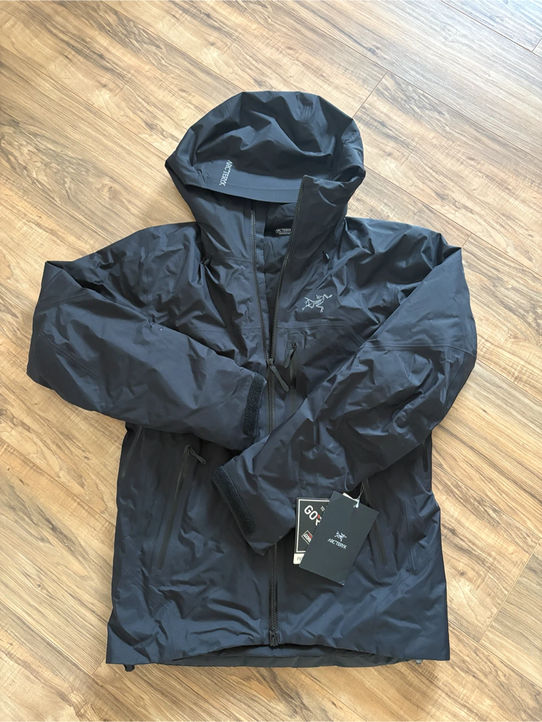 Brand new Arcteryx insulated beta jacket