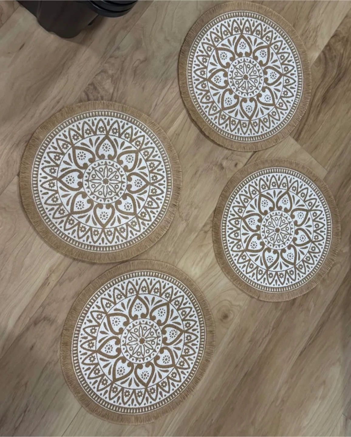 Set of 4 Boho Mandala Burlap Placemats Round