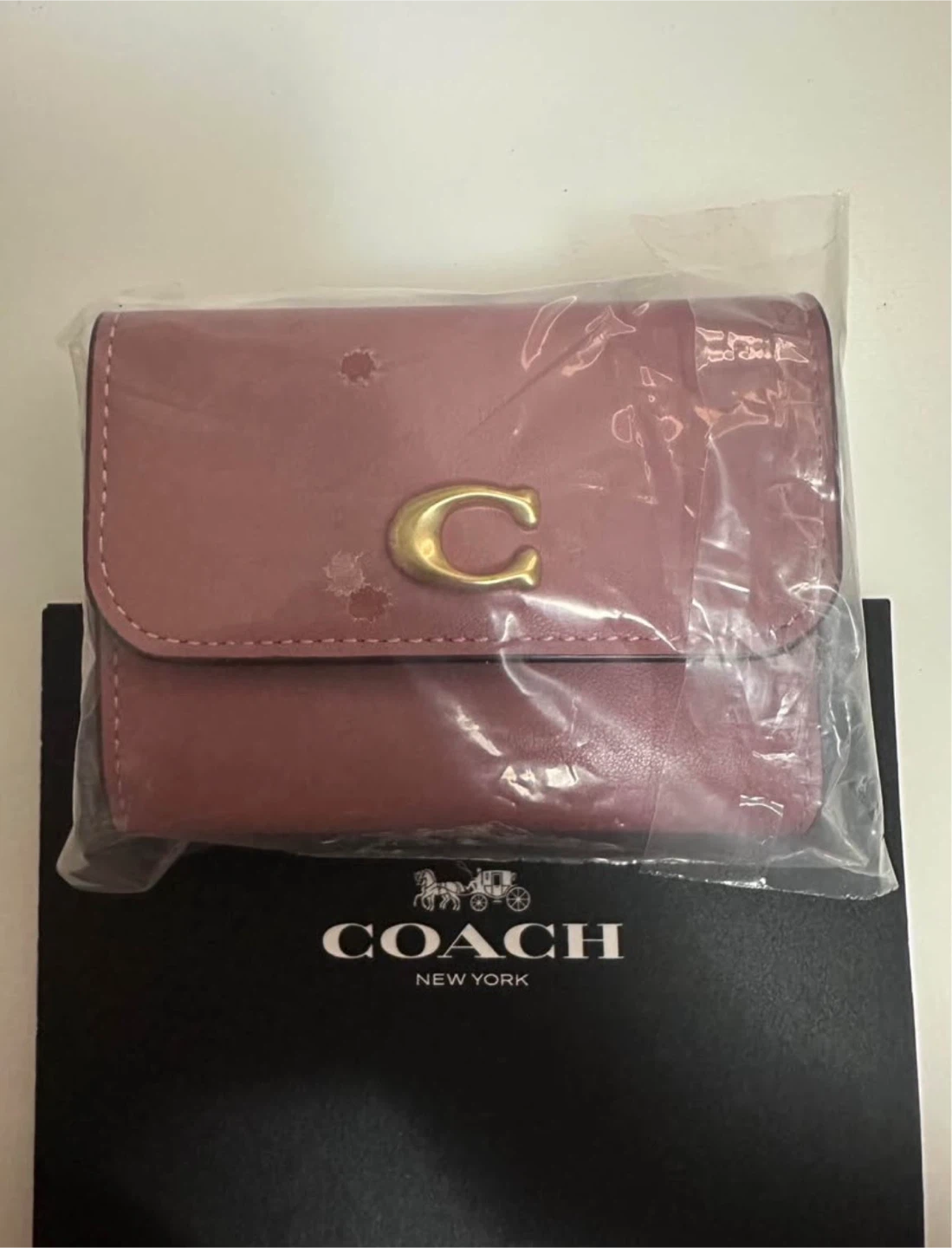 Coach Essential Card Holder Wallet PEONY