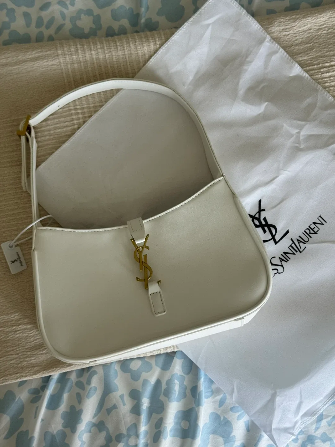 White Saint Laurent Shoulder Bag
