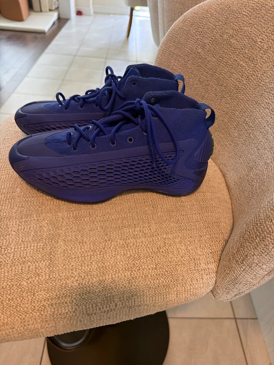 Adidas Anthony Edwards Basketball Shoes – Blue – Size 5.5 🏀💙 - photo 2