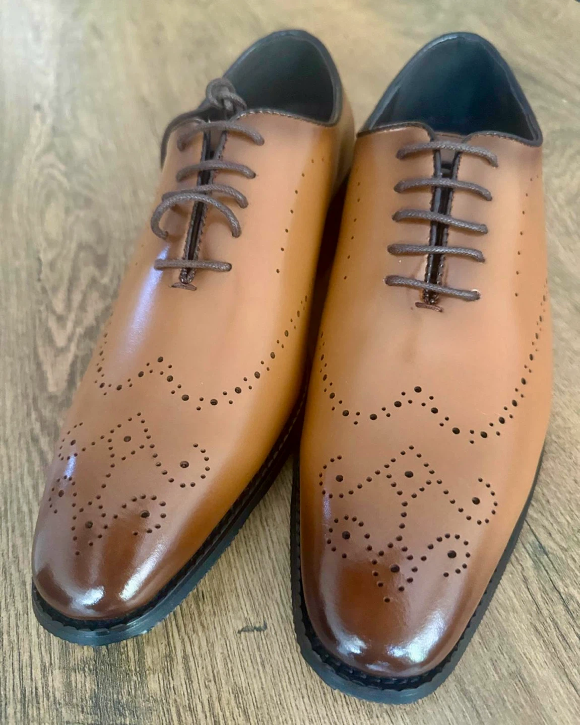 Mens leather dress shoes