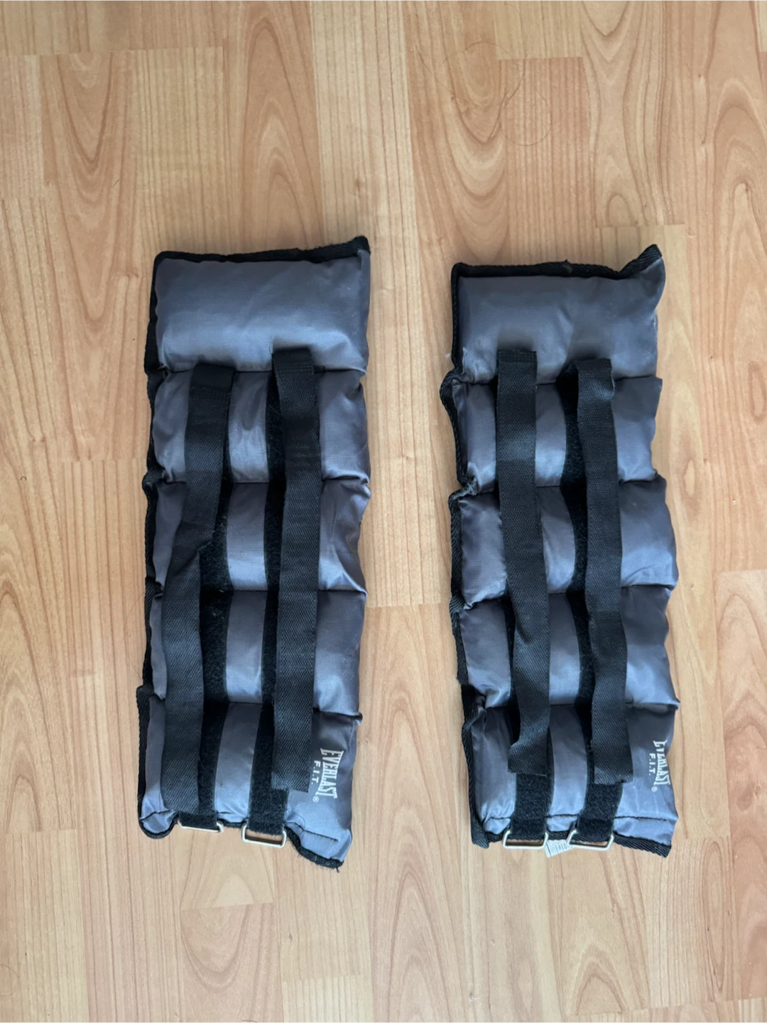 Everlast Adjustable Ankle and Wrist Weights - photo 3