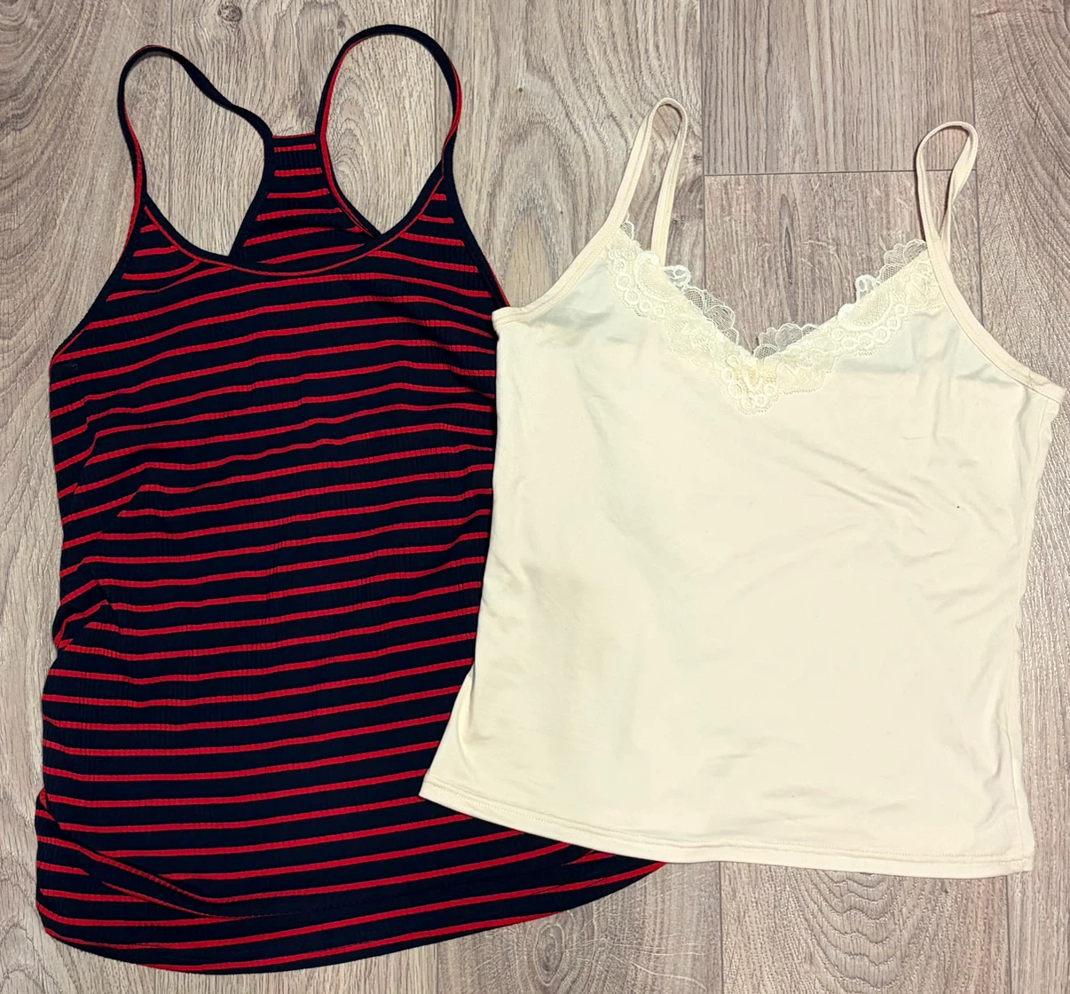 8 Assorted Large and XL Clothing - photo 3