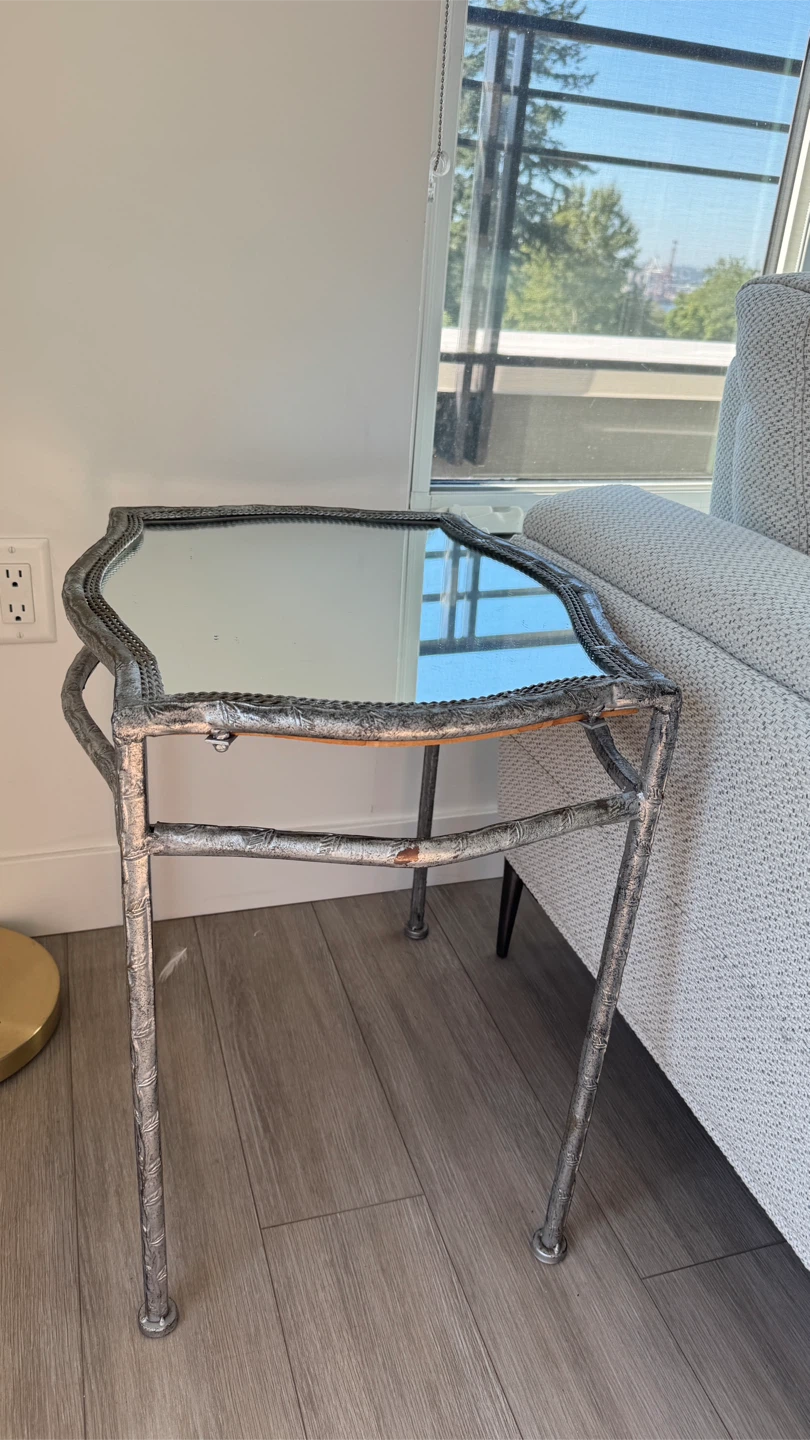 Ornate Mirrored Side Table - photo 2