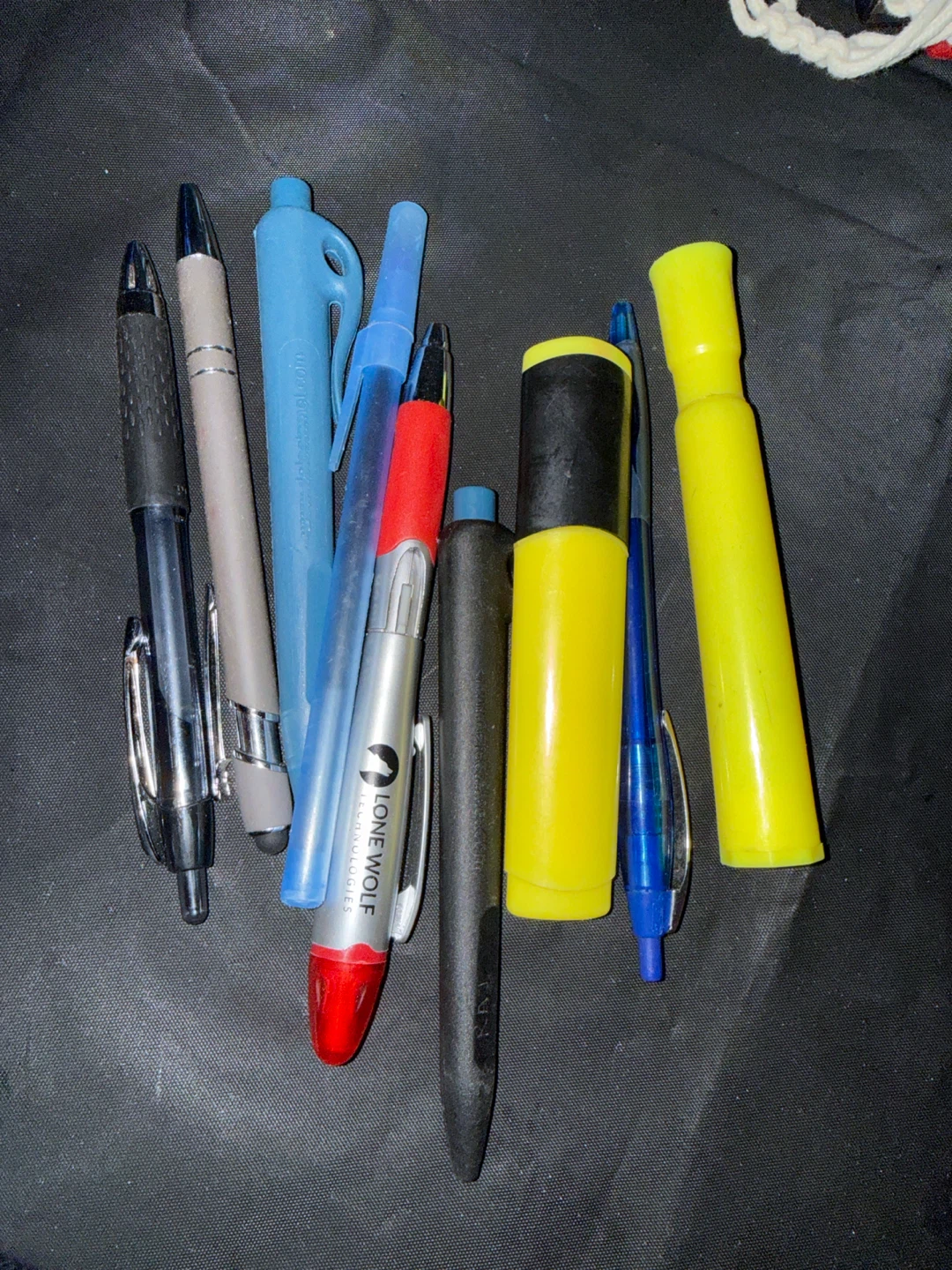 Mixed Lot of Pens and Markers - photo 2