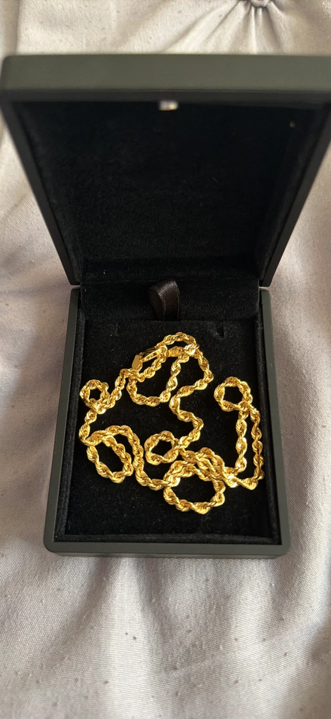 Gold Rope Chain Necklace - photo 3