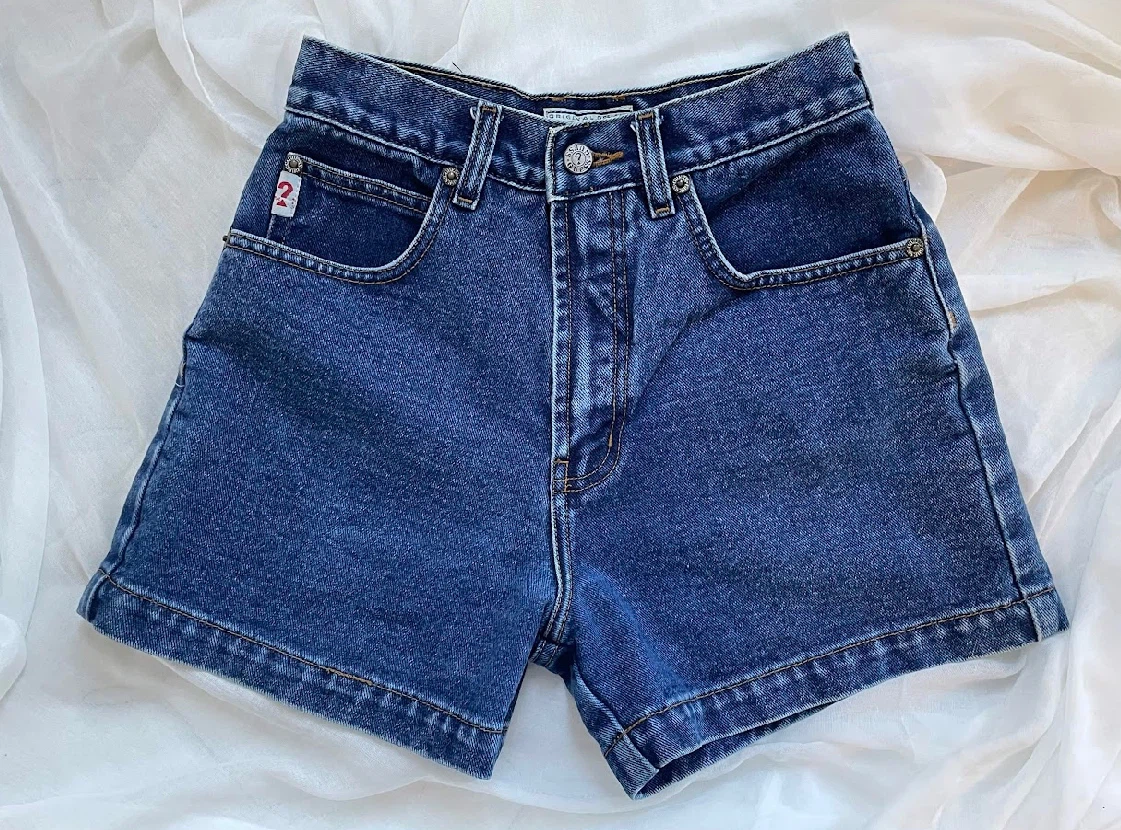 GUESS Jean shorts