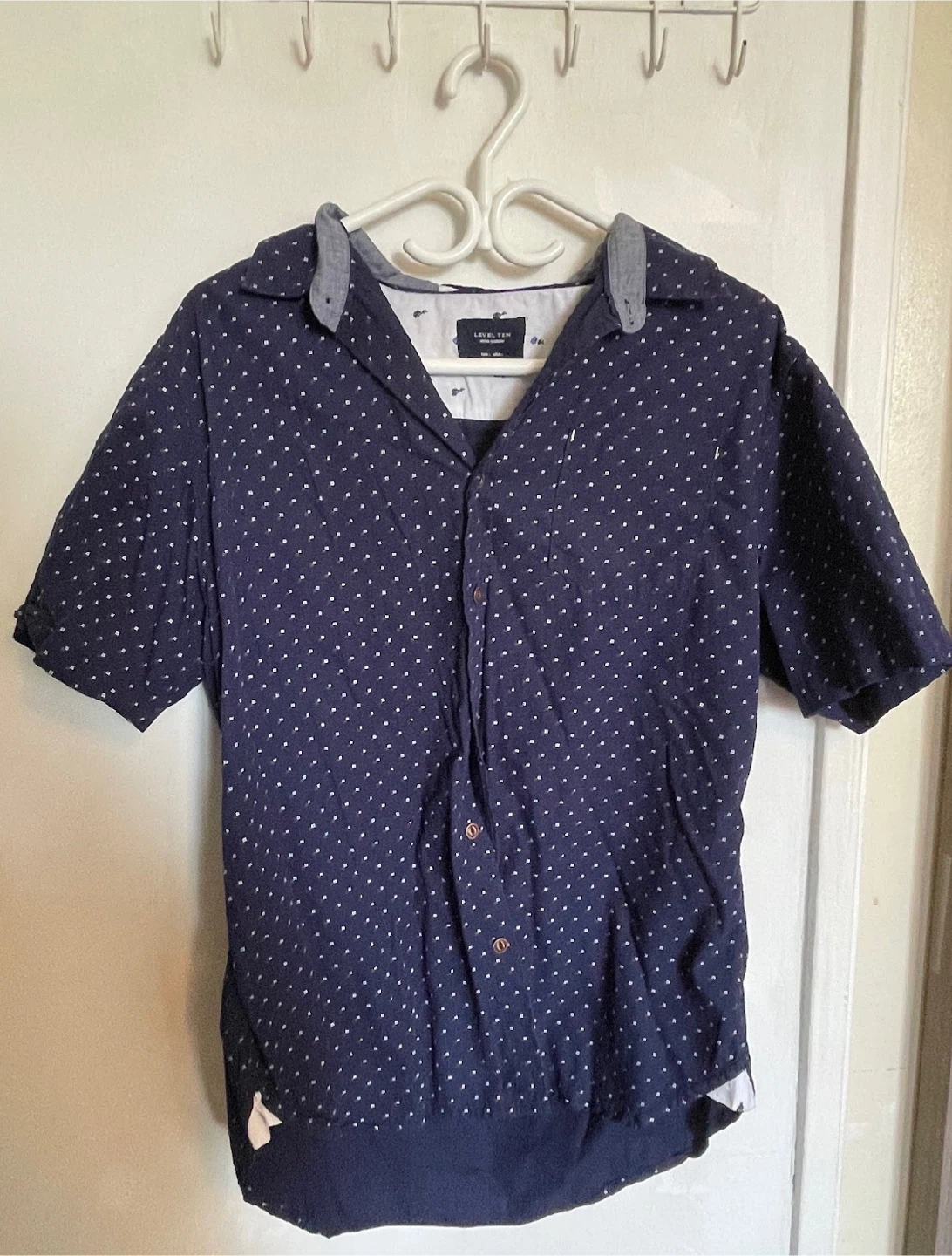 Polka dot pattern T-shirt button up
