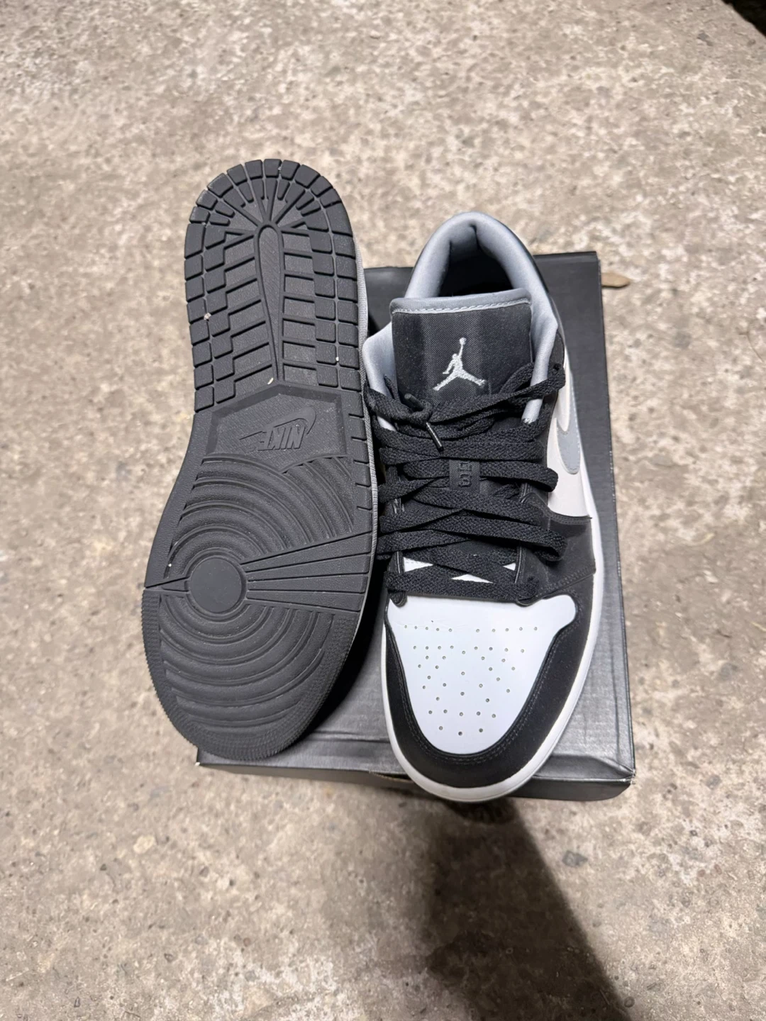 Jordan 1’s Low Black Grey White Size 10 mens - photo 3