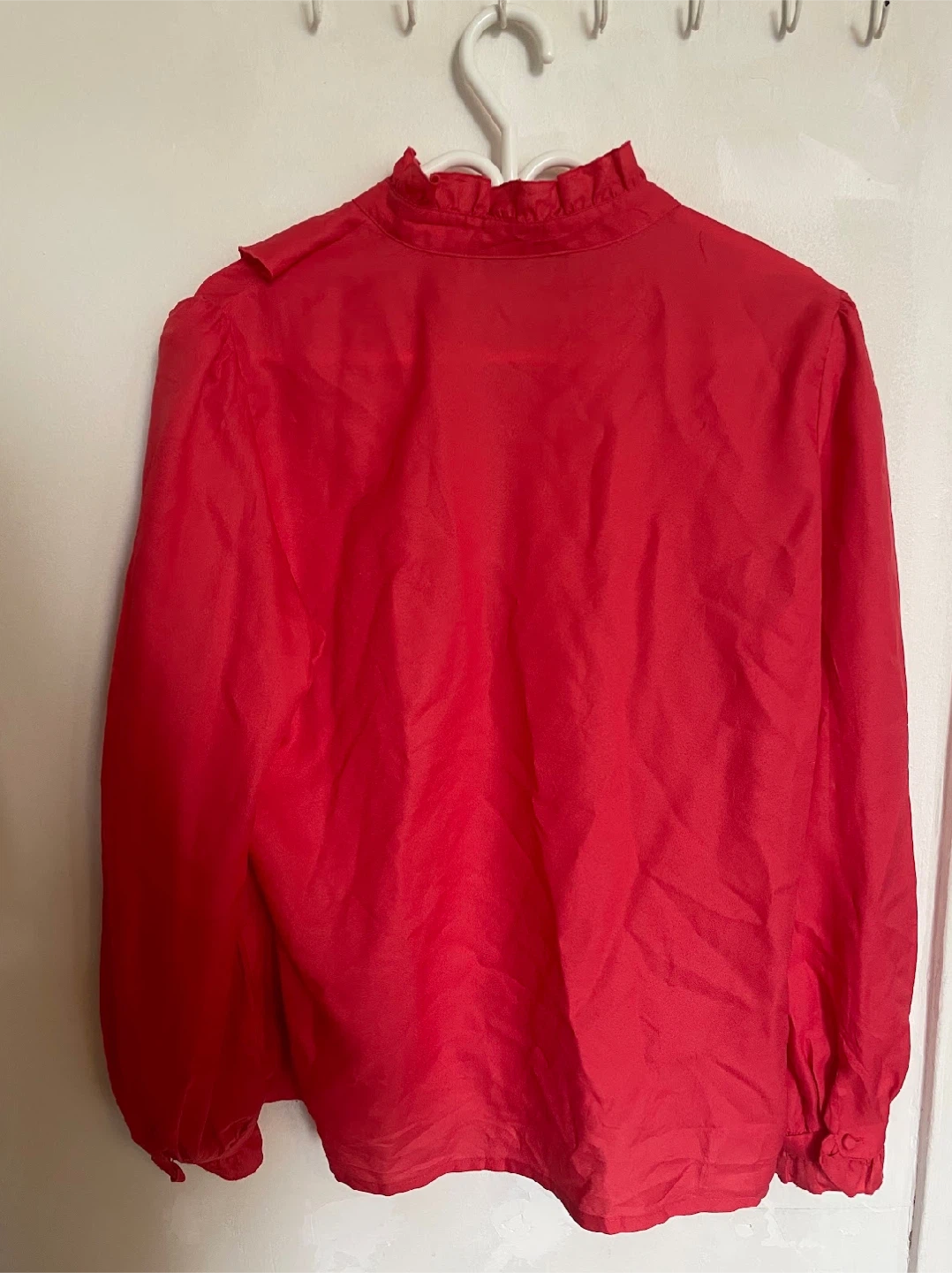 ACTILL red ruffle shirt - photo 2