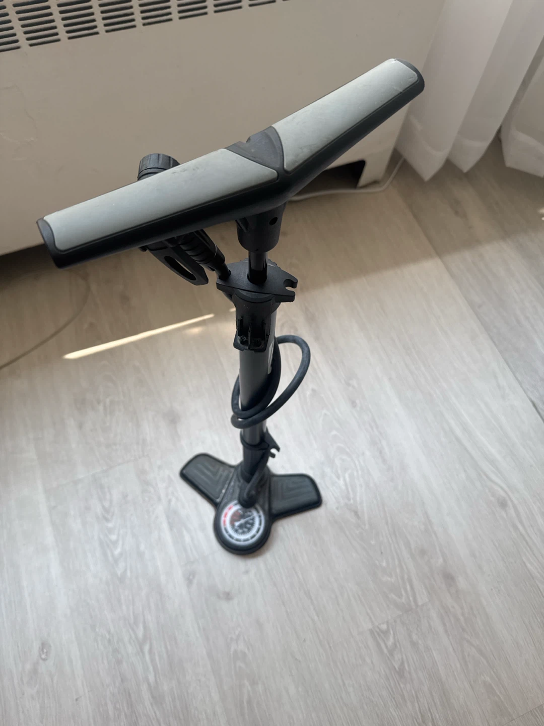 Floor Bike Pump with Gauge