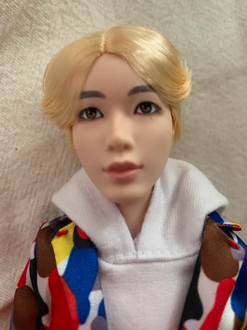 5 BTS dolls - photo 3