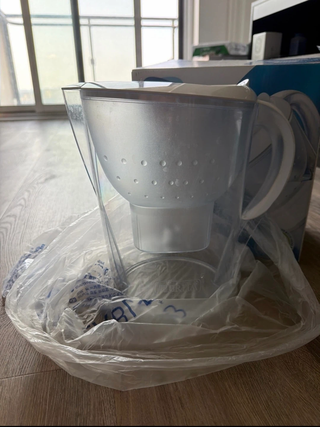 BRITA Marella XL Water Filter Jug - photo 3