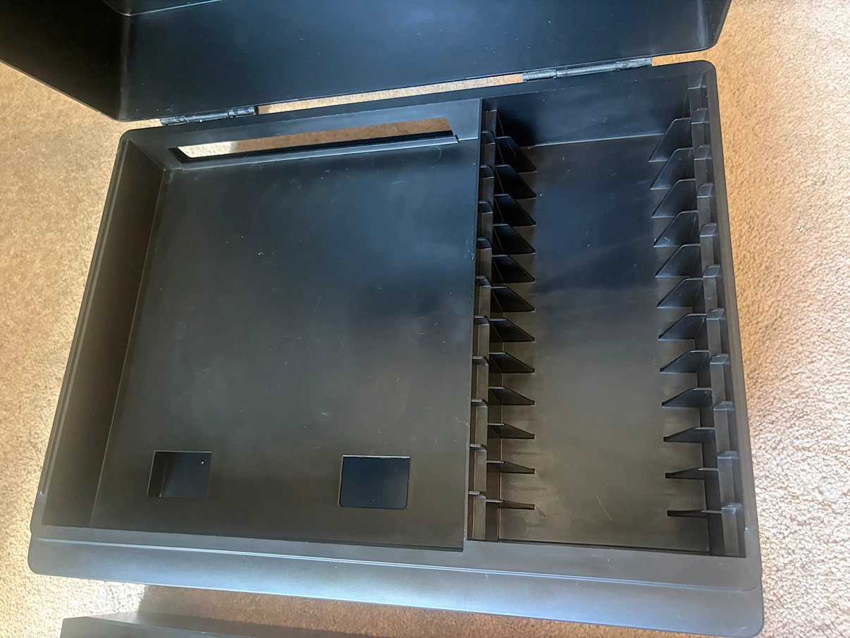 Dynasound Nintendo 64 System3 games & console organizer - photo 5